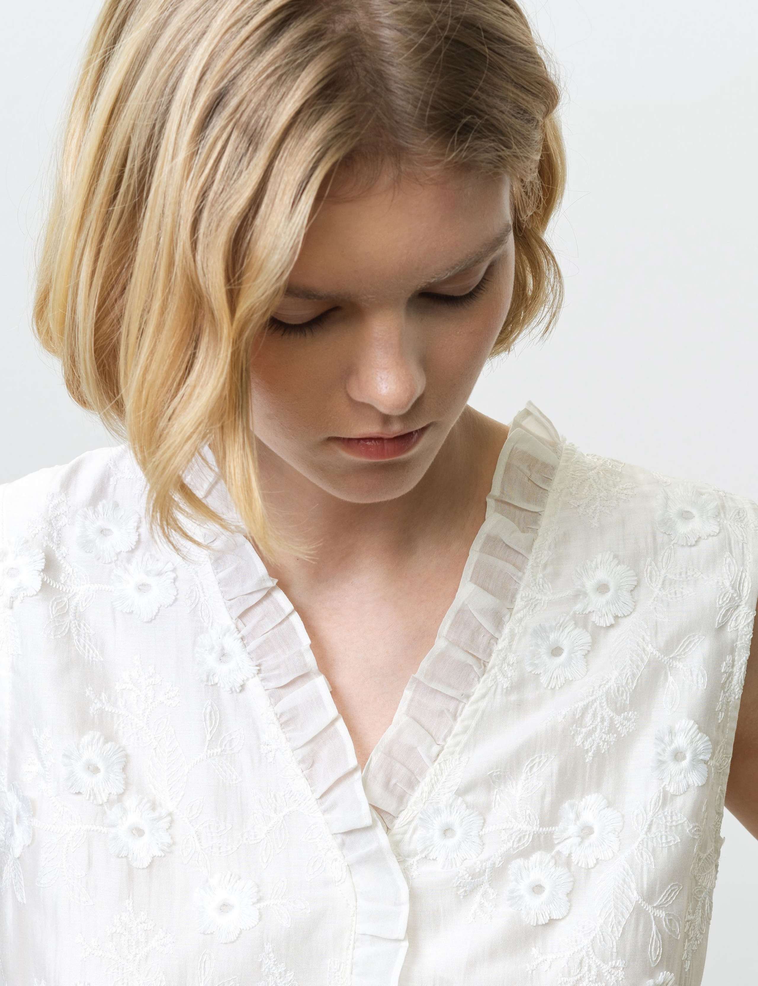 Pure Cotton Embroidered V-Neck Peplum Top 6 of 6