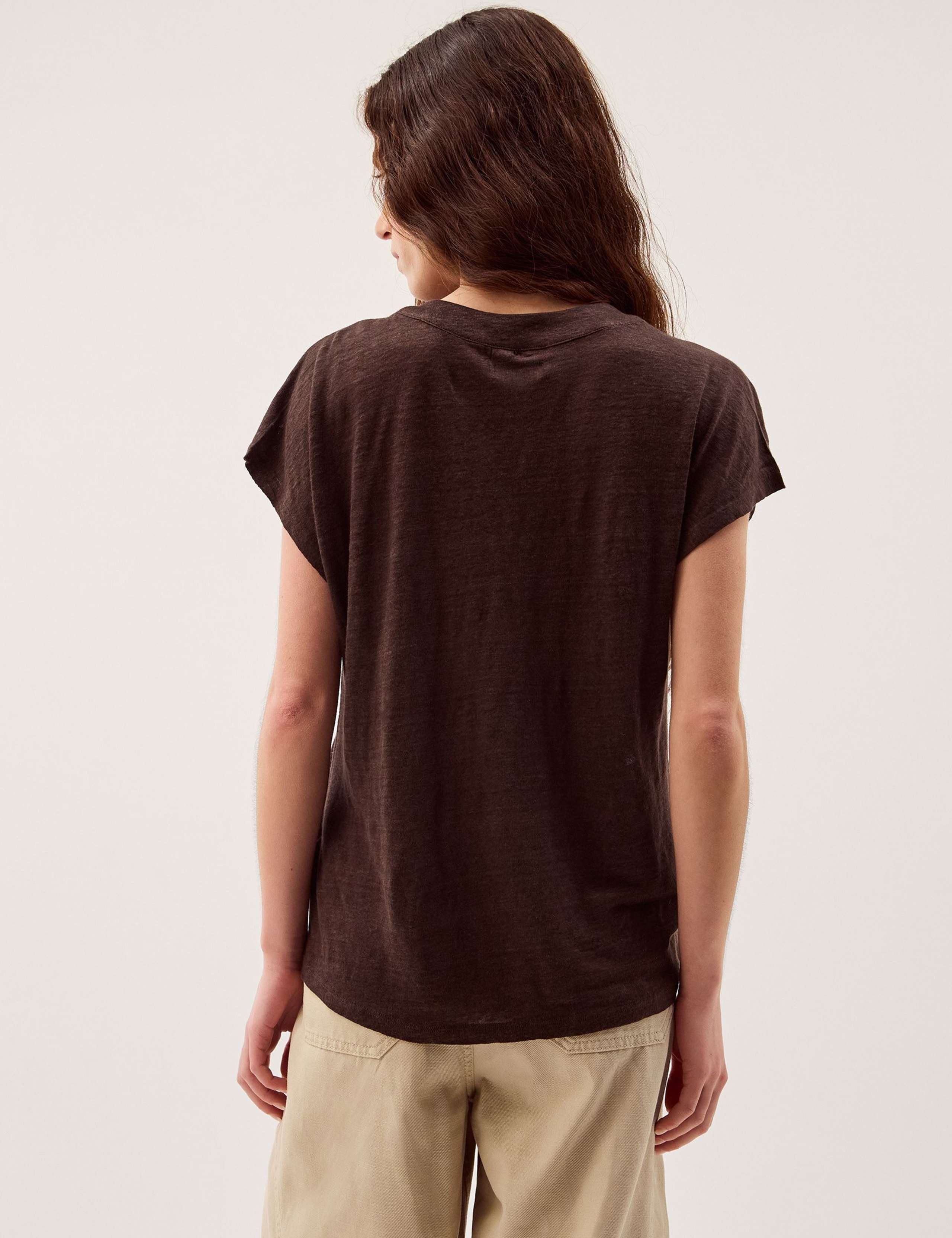 Linen Rich V-Neck Button Detail T-Shirt 3 of 5
