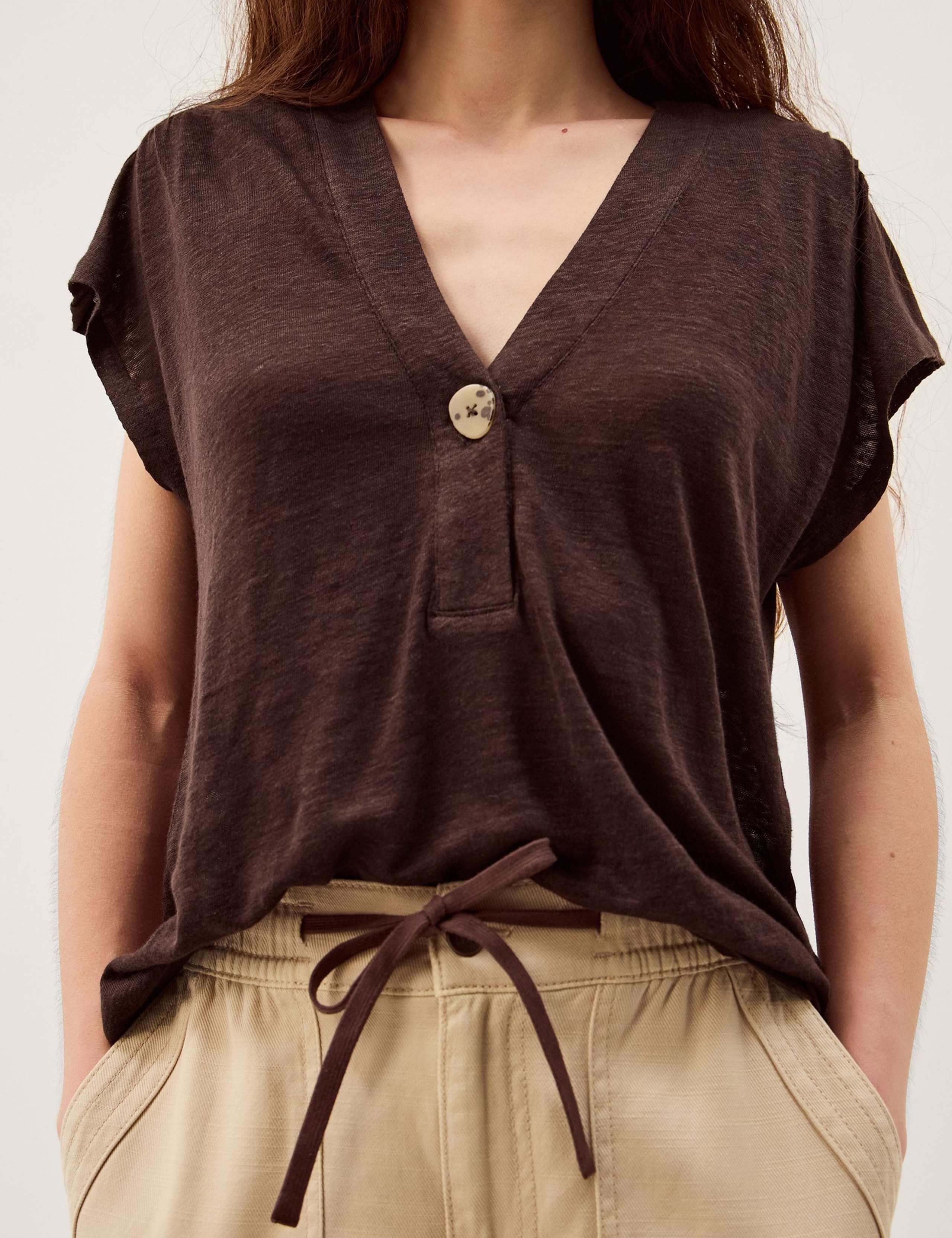 Linen Rich V-Neck Button Detail T-Shirt 5 of 5
