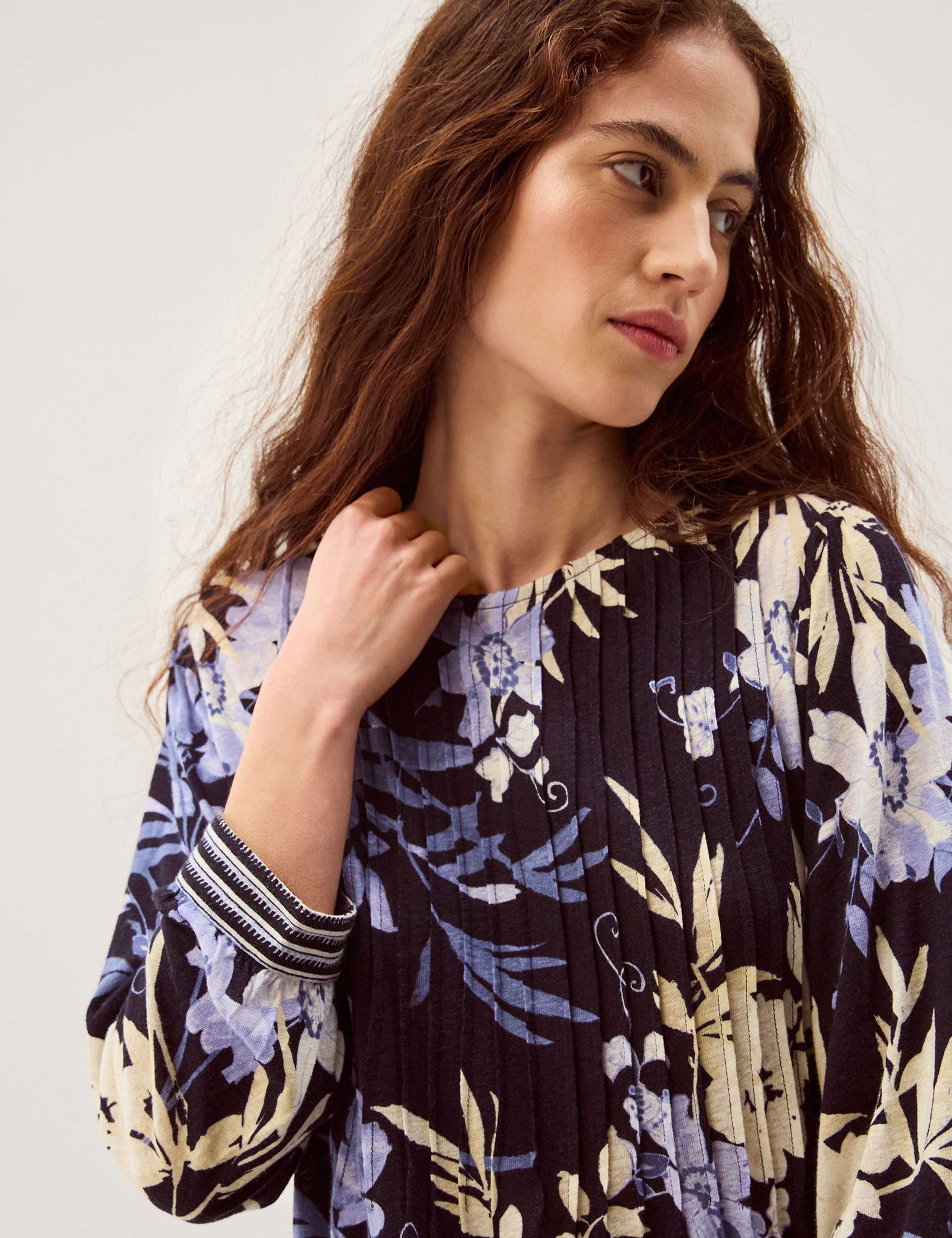 Linen Rich Floral Top 5 of 5