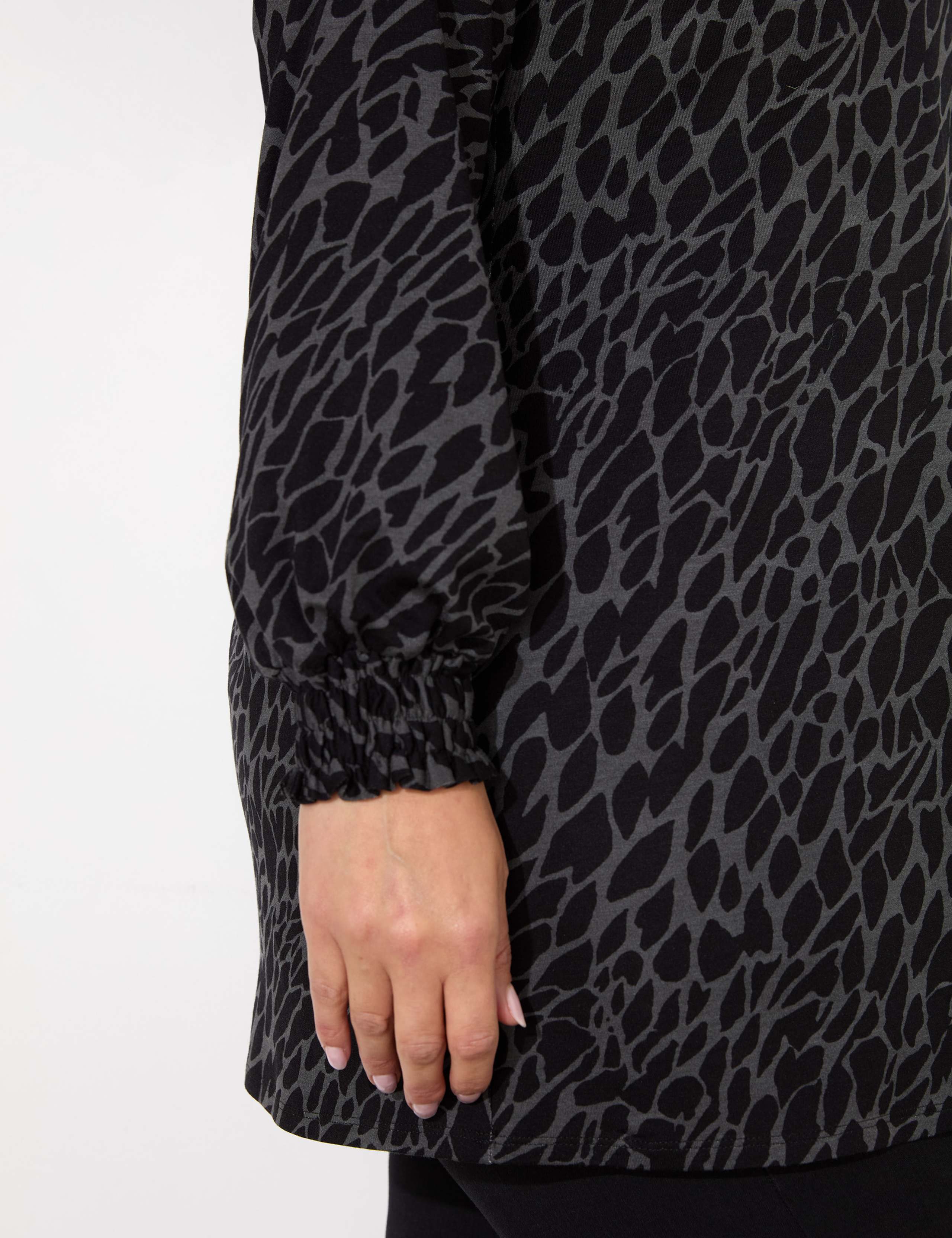 Jersey Snake Print V-Neck Tunic 3 of 4