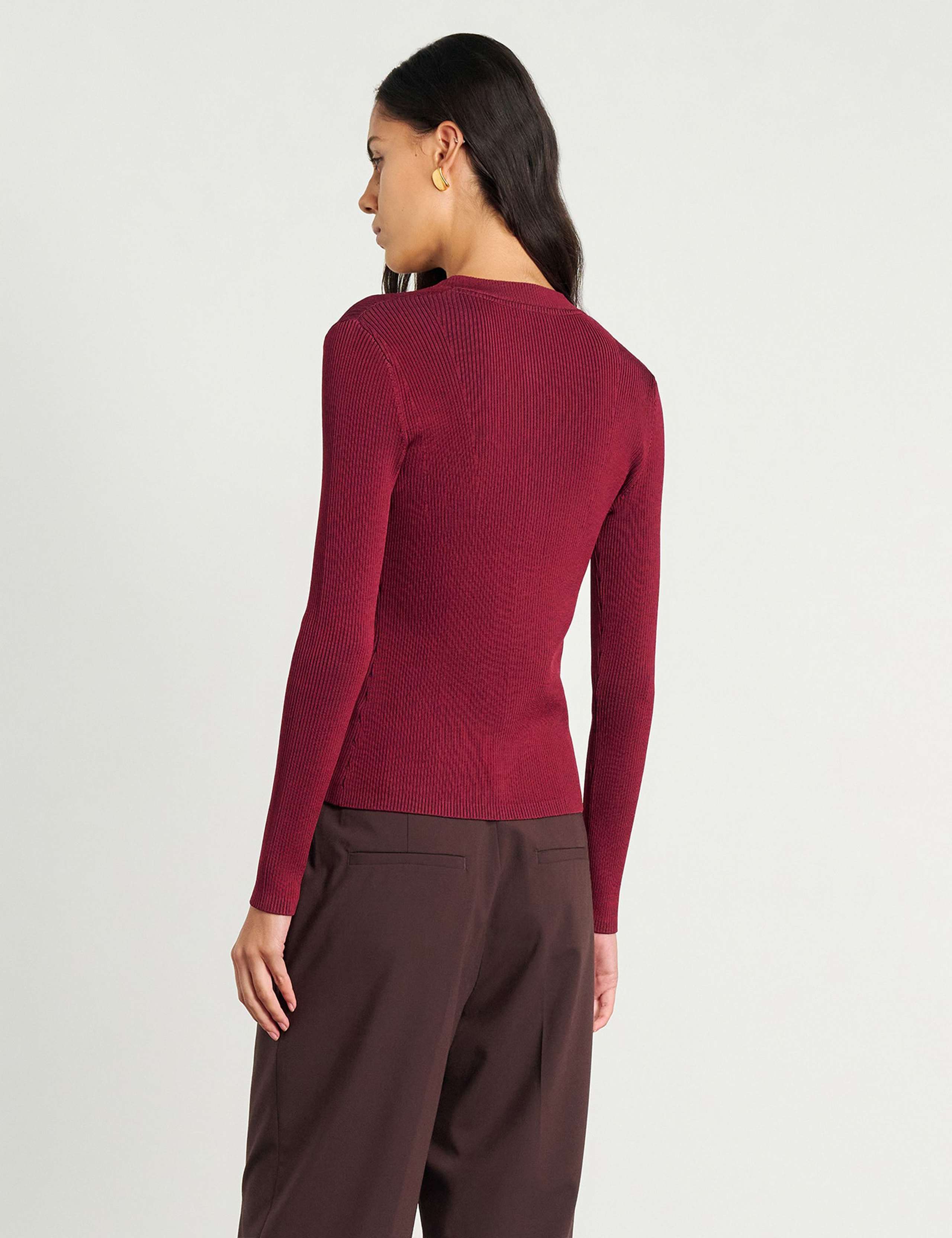 Ribbed Crew Neck Button Front Fitted Cardigan 5 of 5