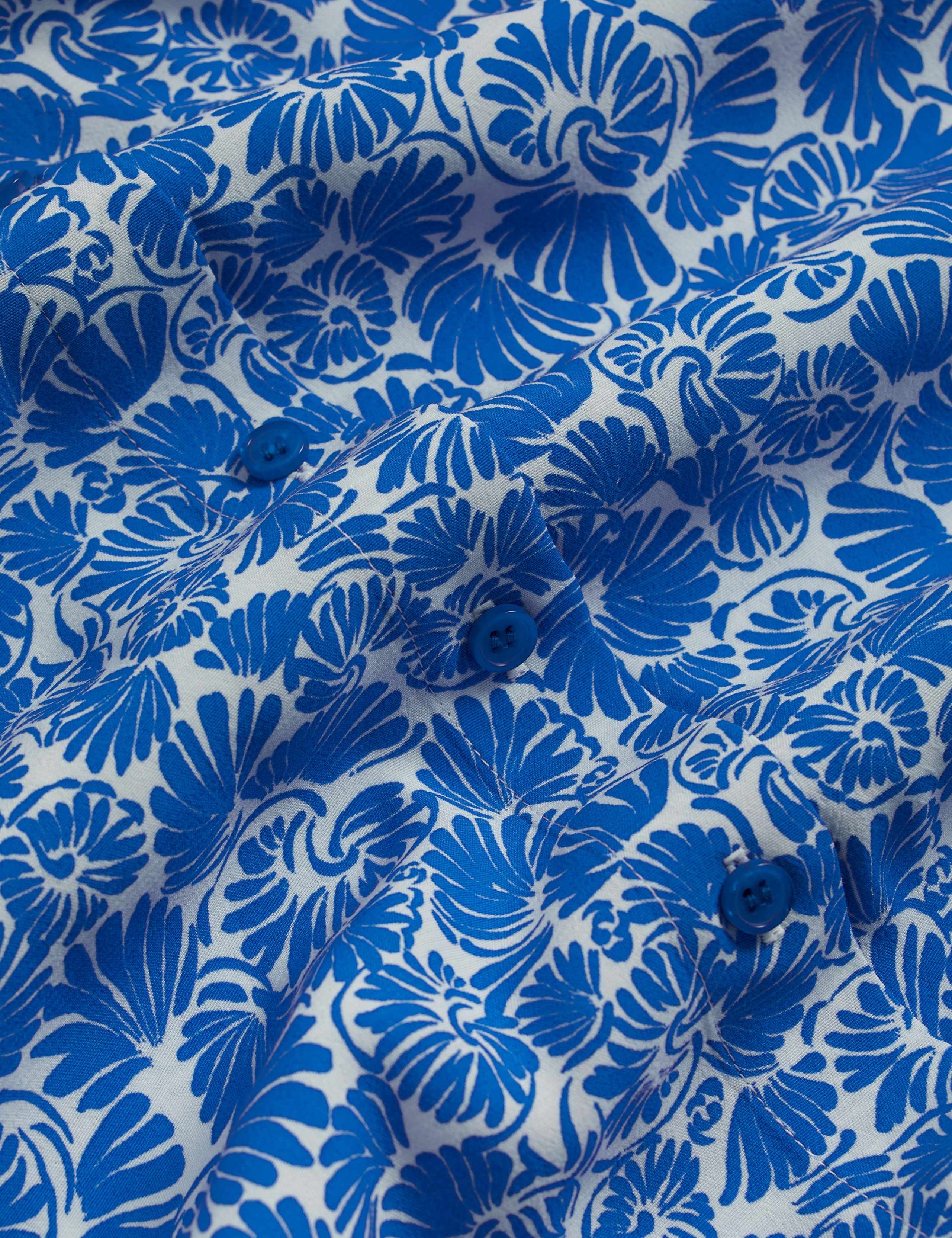 Printed Collarless Angel Sleeve Blouse 6 of 6