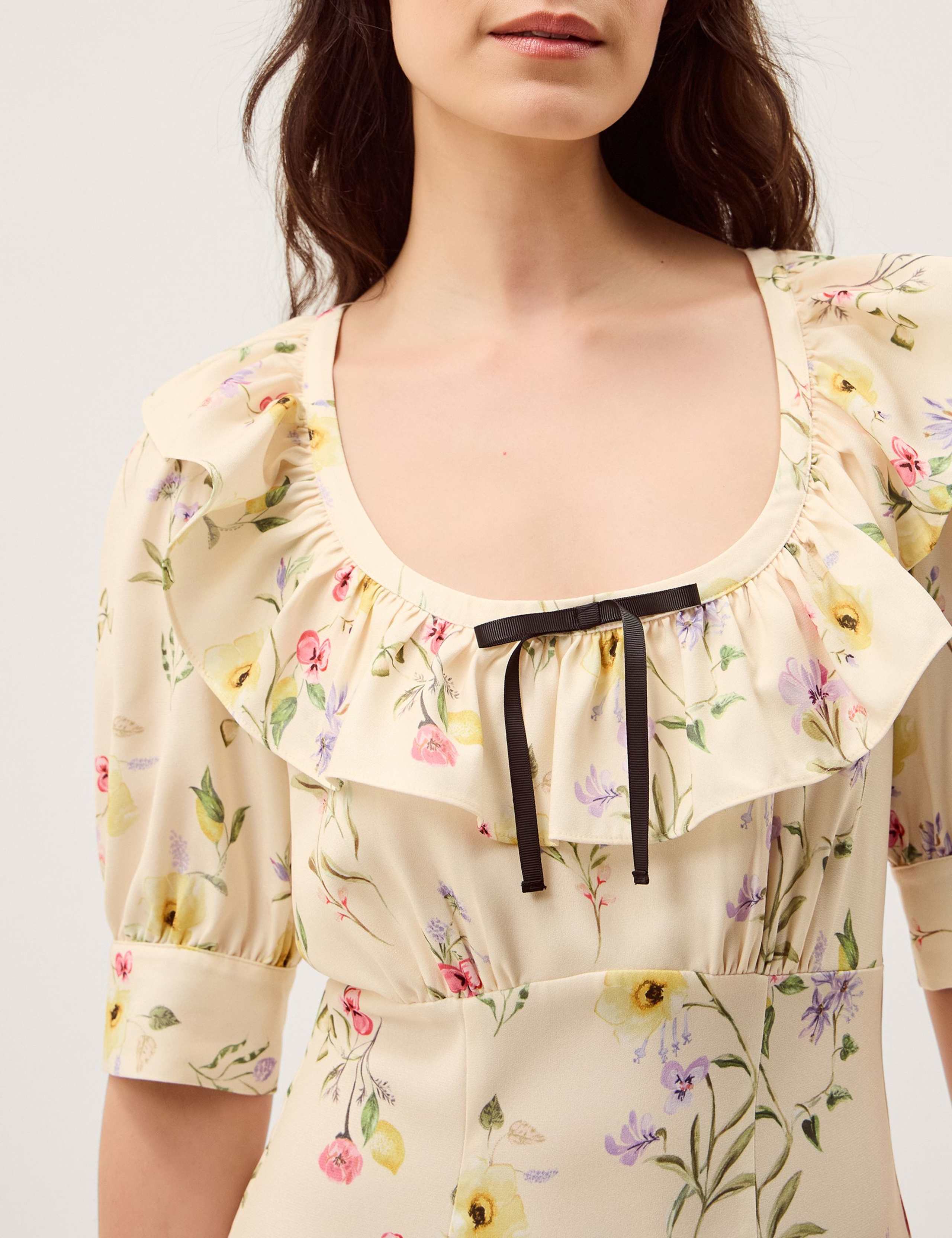 Floral Scoop Neck Midi Tea Dress 6 of 7