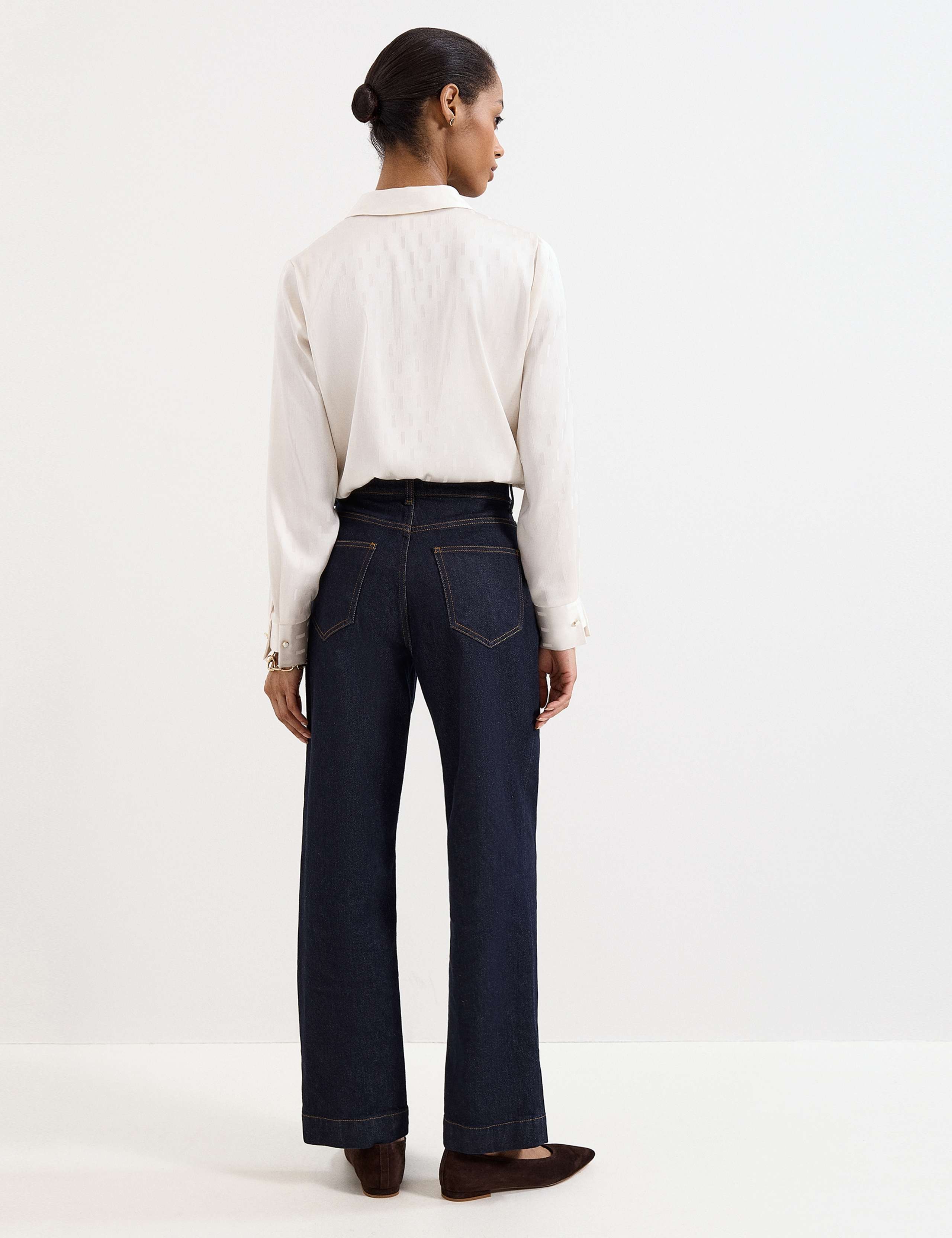 Mid Rise Straight Leg Jeans 7 of 7