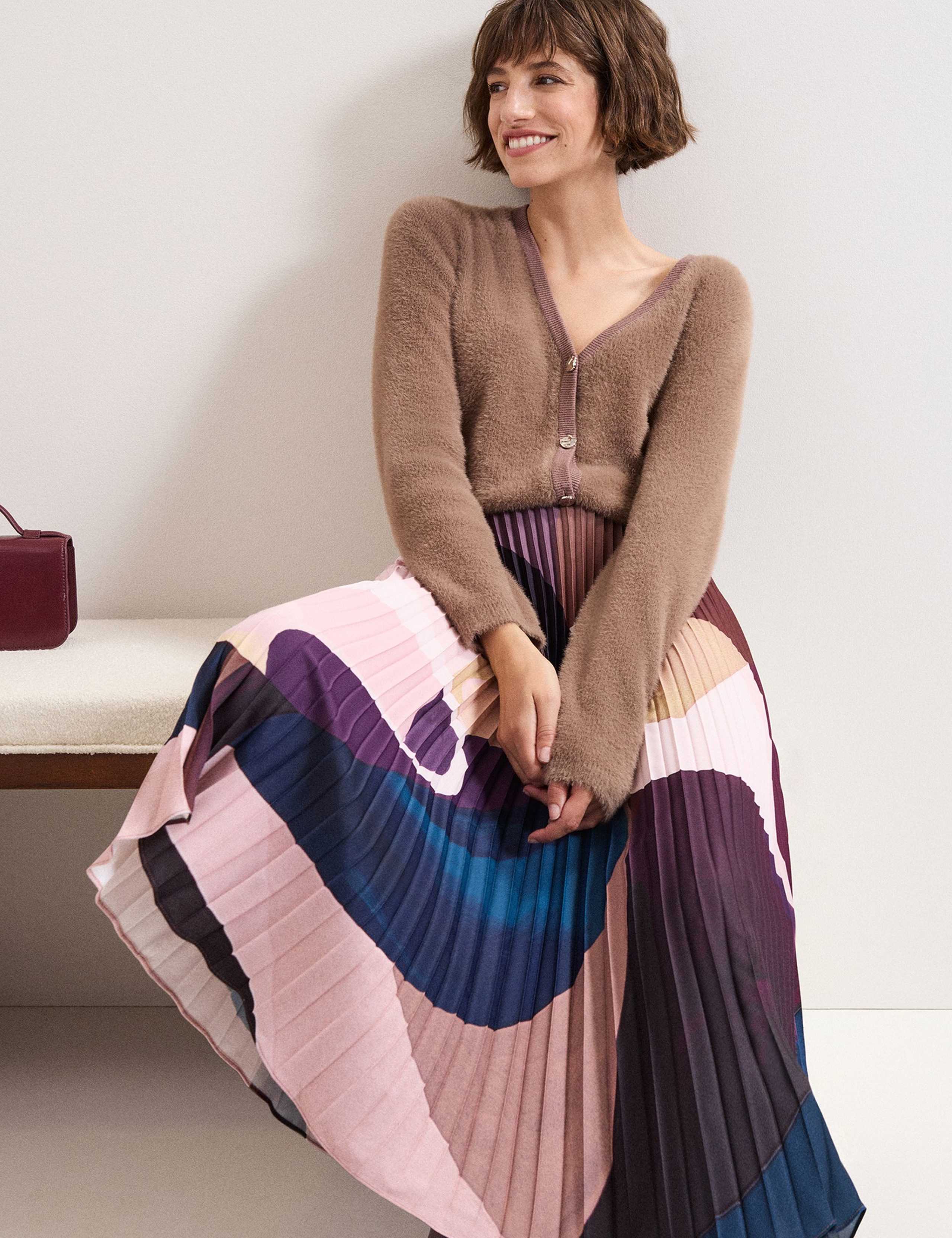Plisse Printed Midi Pleated Skirt 4 of 7