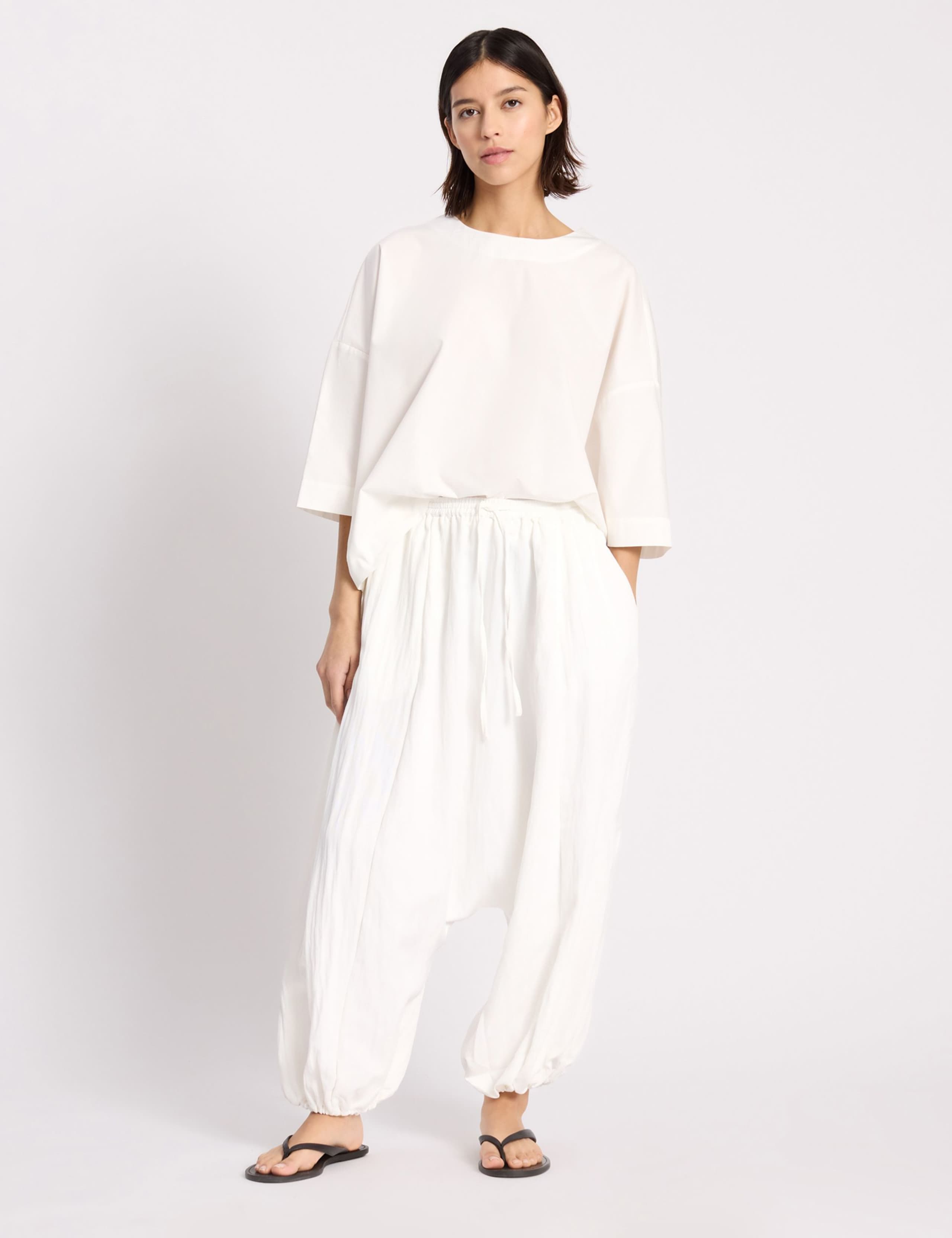 Drawstring Balloon Ankle Grazer Beach Trousers 3 of 7