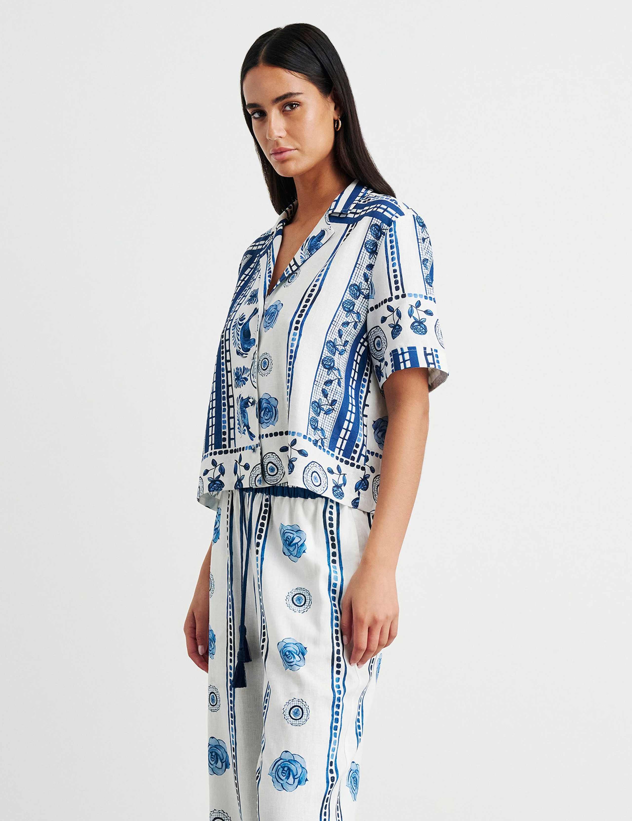 Linen Rich Lovebird Print Shirt 2 of 6