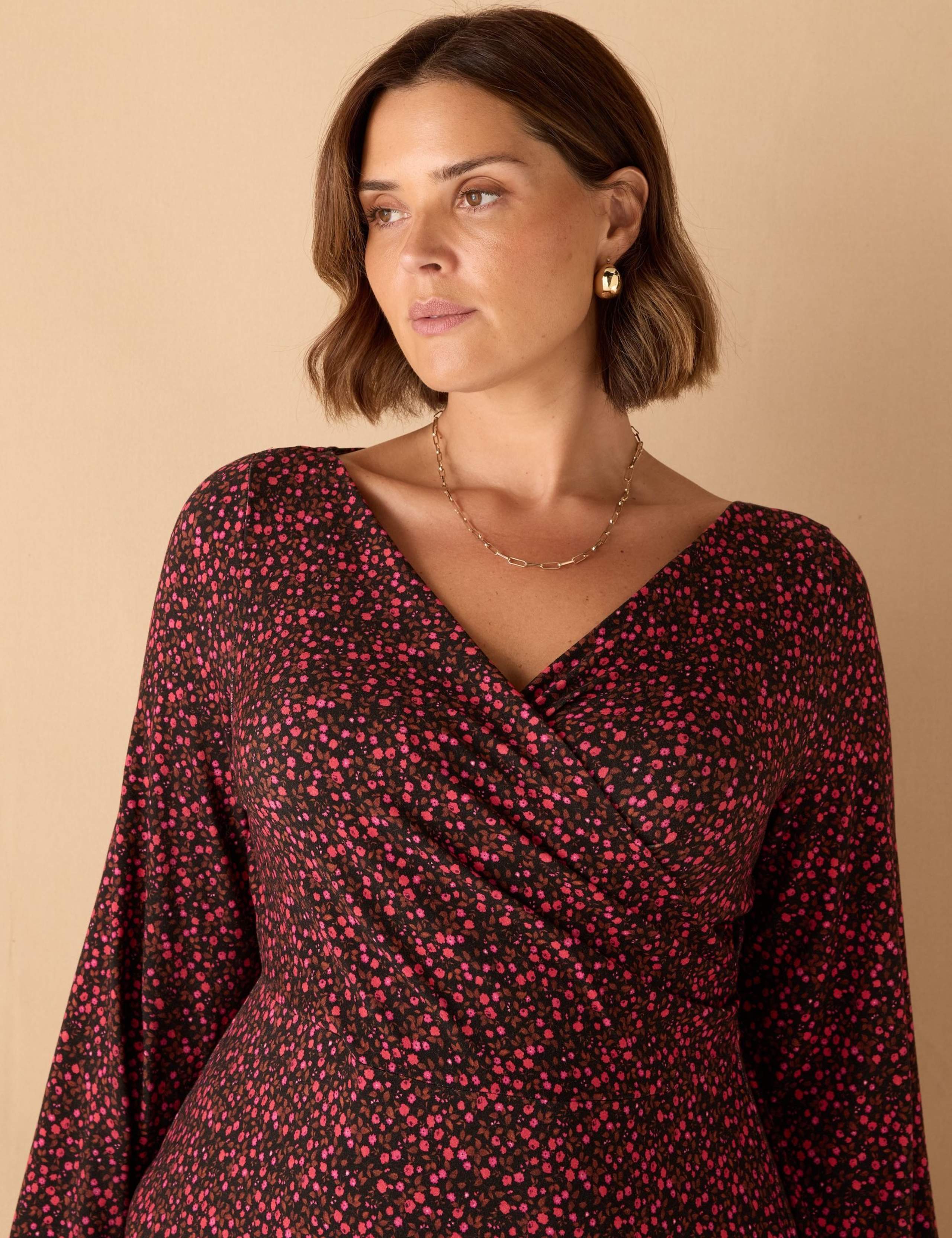 Floral V-Neck Midaxi Wrap Dress 3 of 3