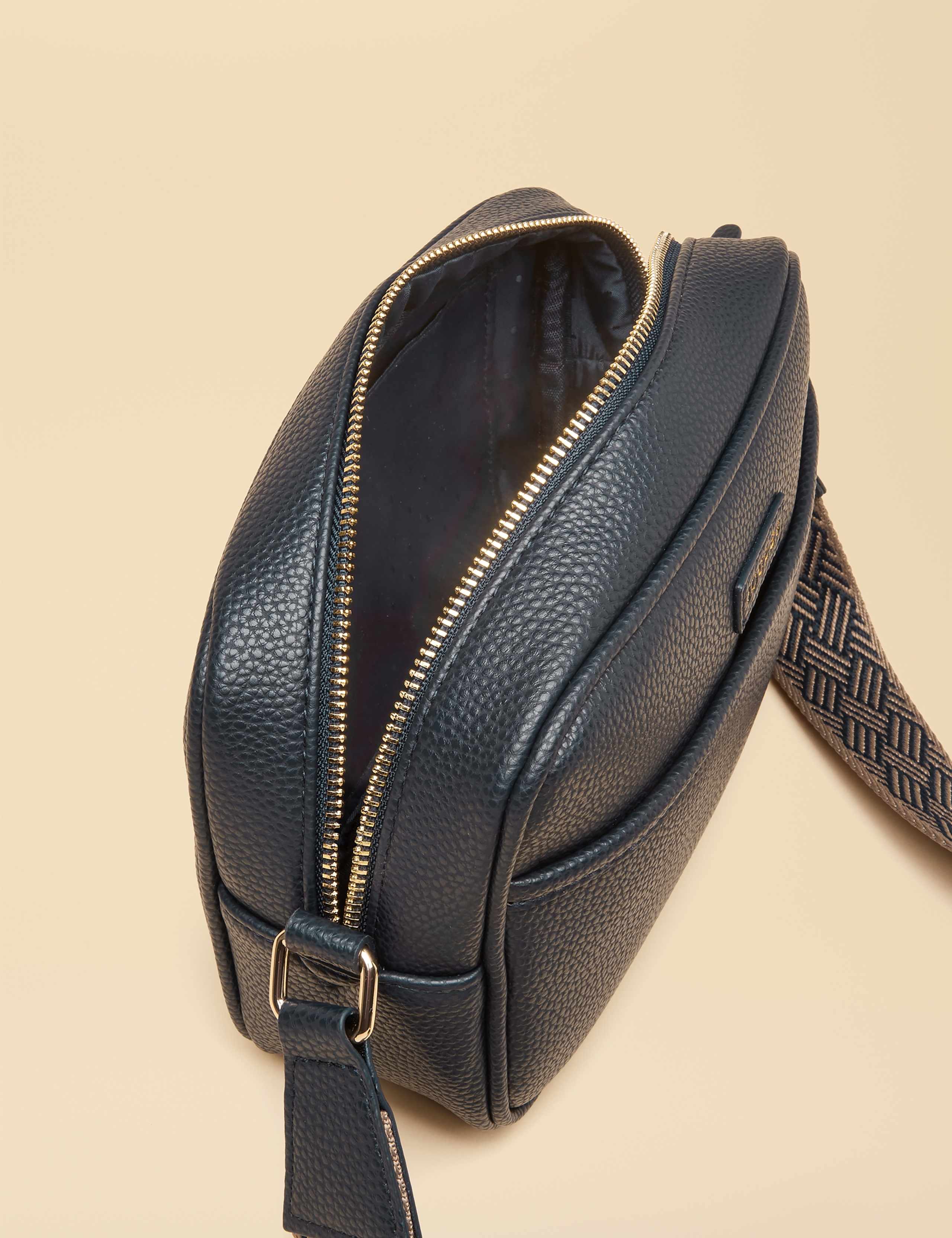 Faux Leather Metallic Cross Body Bag 3 of 7