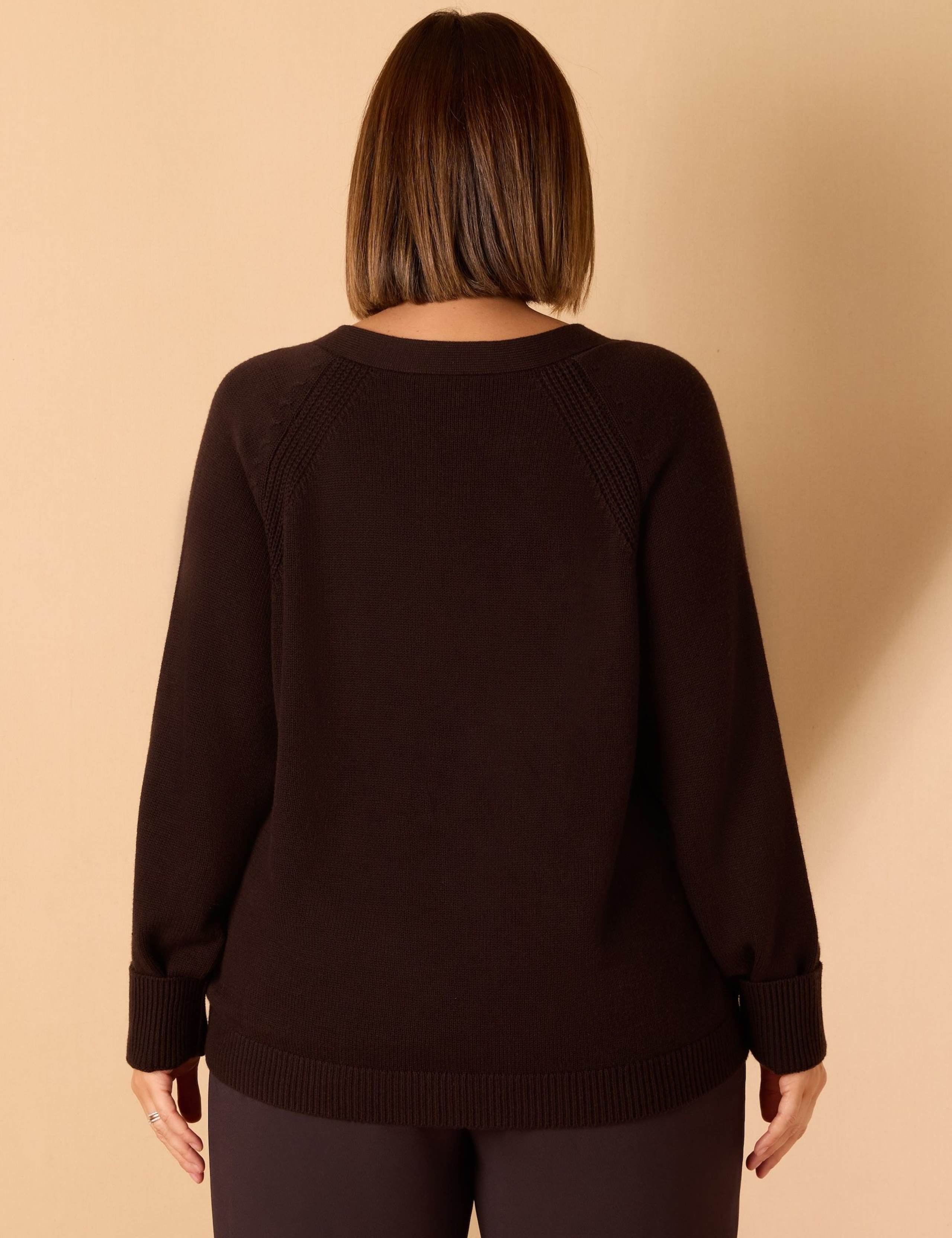 Cotton Blend V-Neck Button Front Cardigan 4 of 5