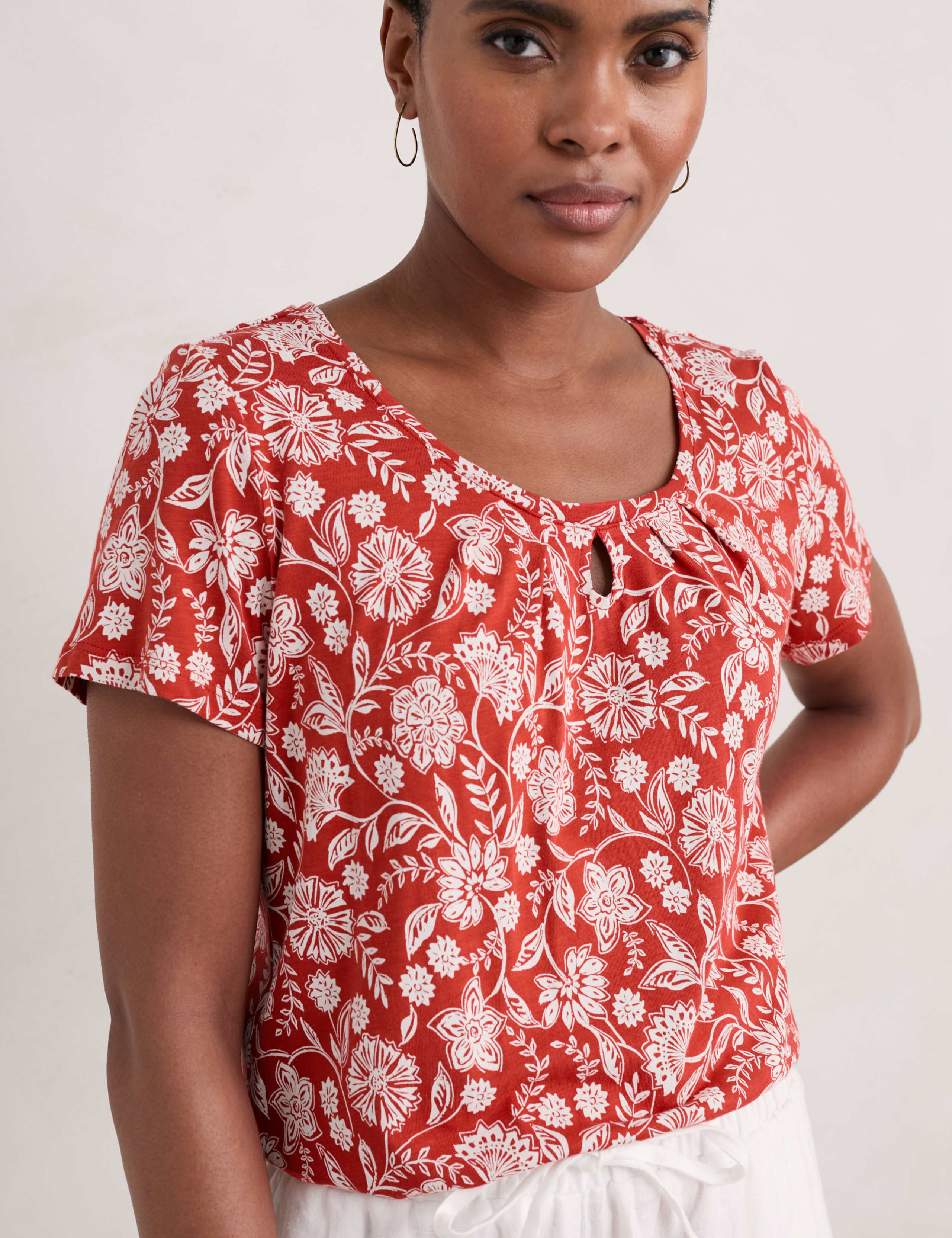Cotton Blend Floral T-Shirt 3 of 5