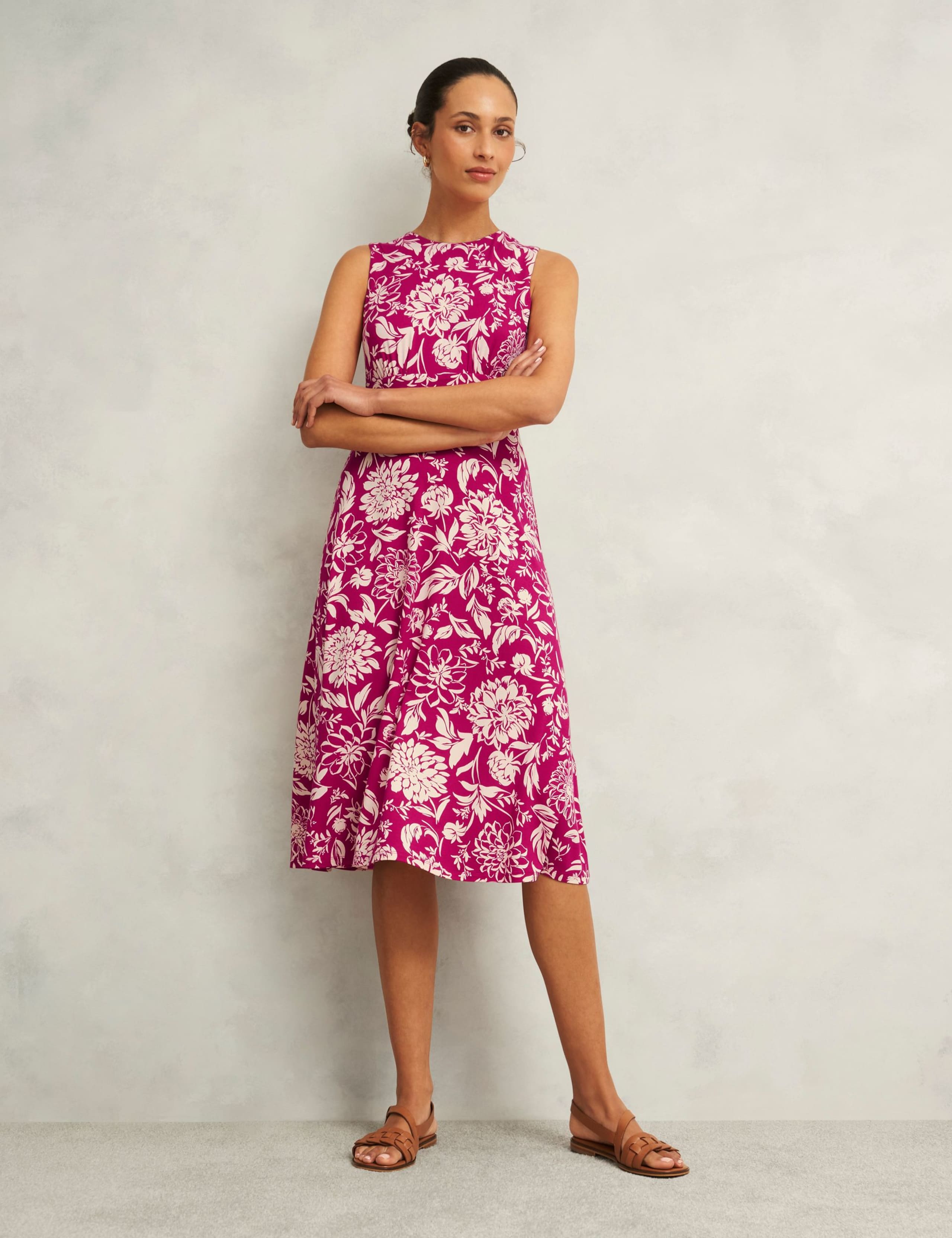 Jersey Floral Knee Length Skater Dress 3 of 7