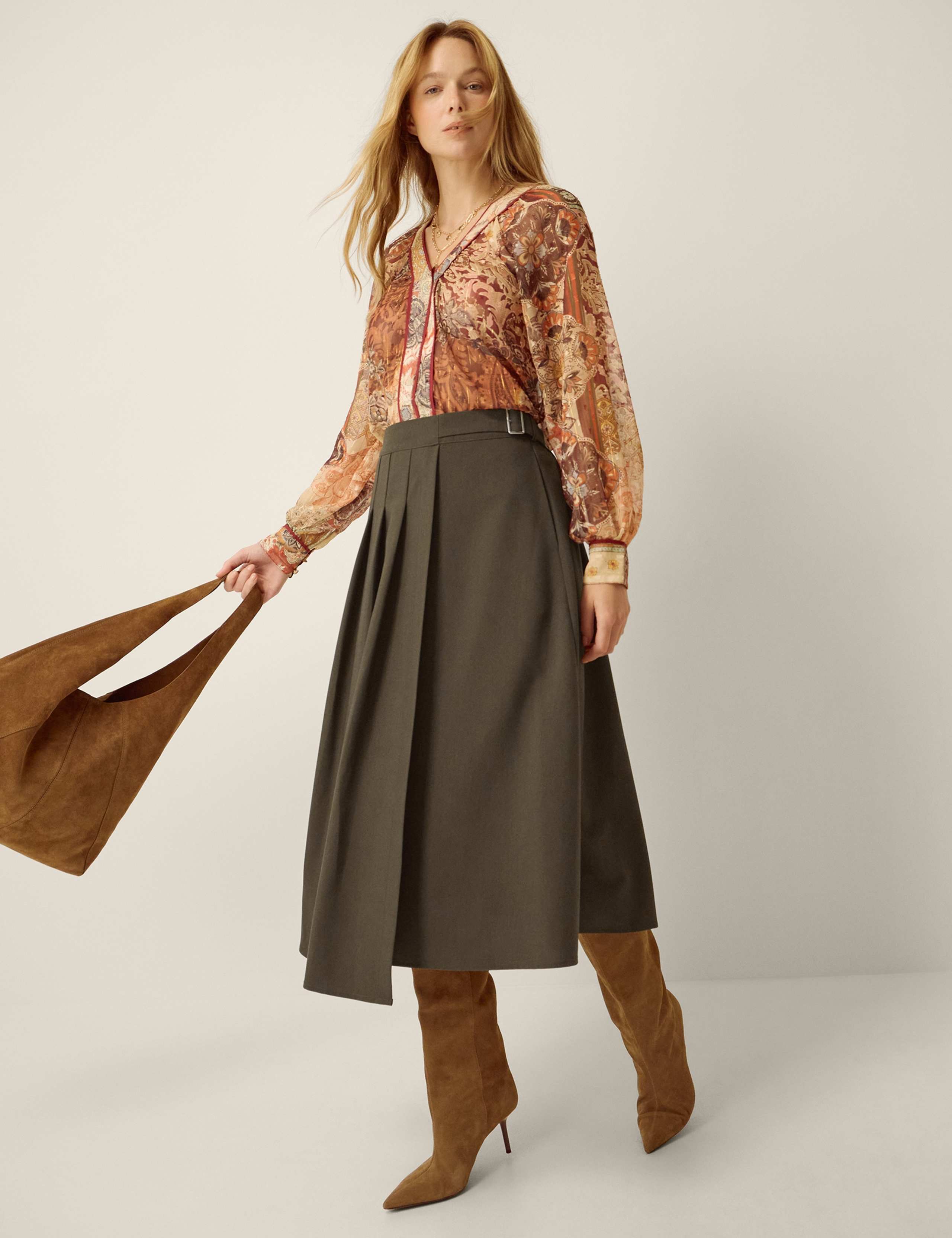 Box Pleat Midi Kilt Skirt 3 of 4