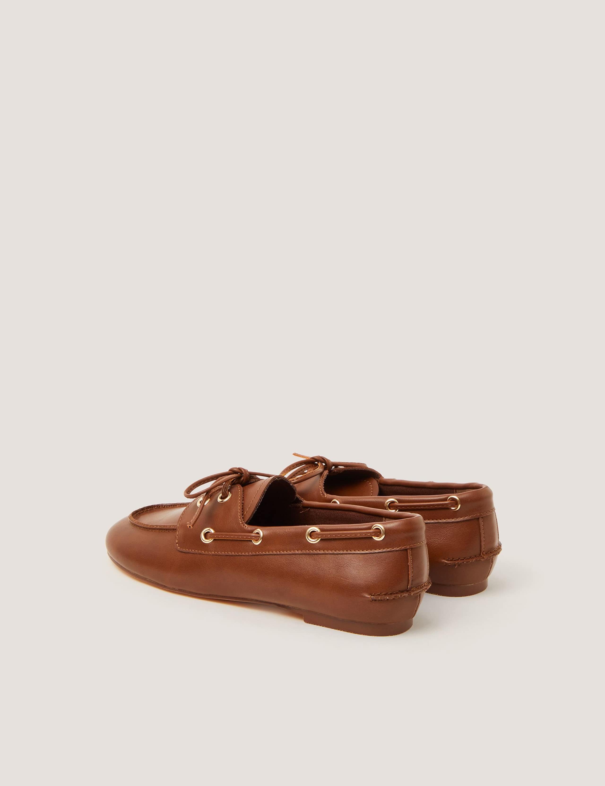 Faux Leather Lace Up Flat Boat Shoes 3 of 3