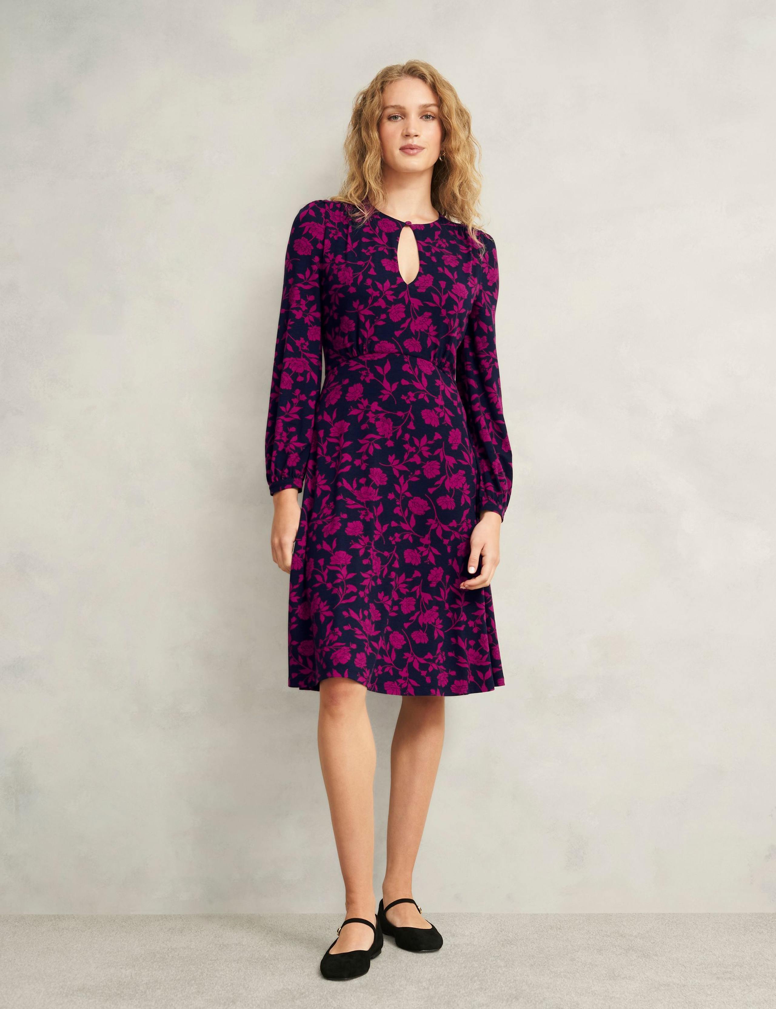 Floral Keyhole Knee Length Skater Dress 4 of 8