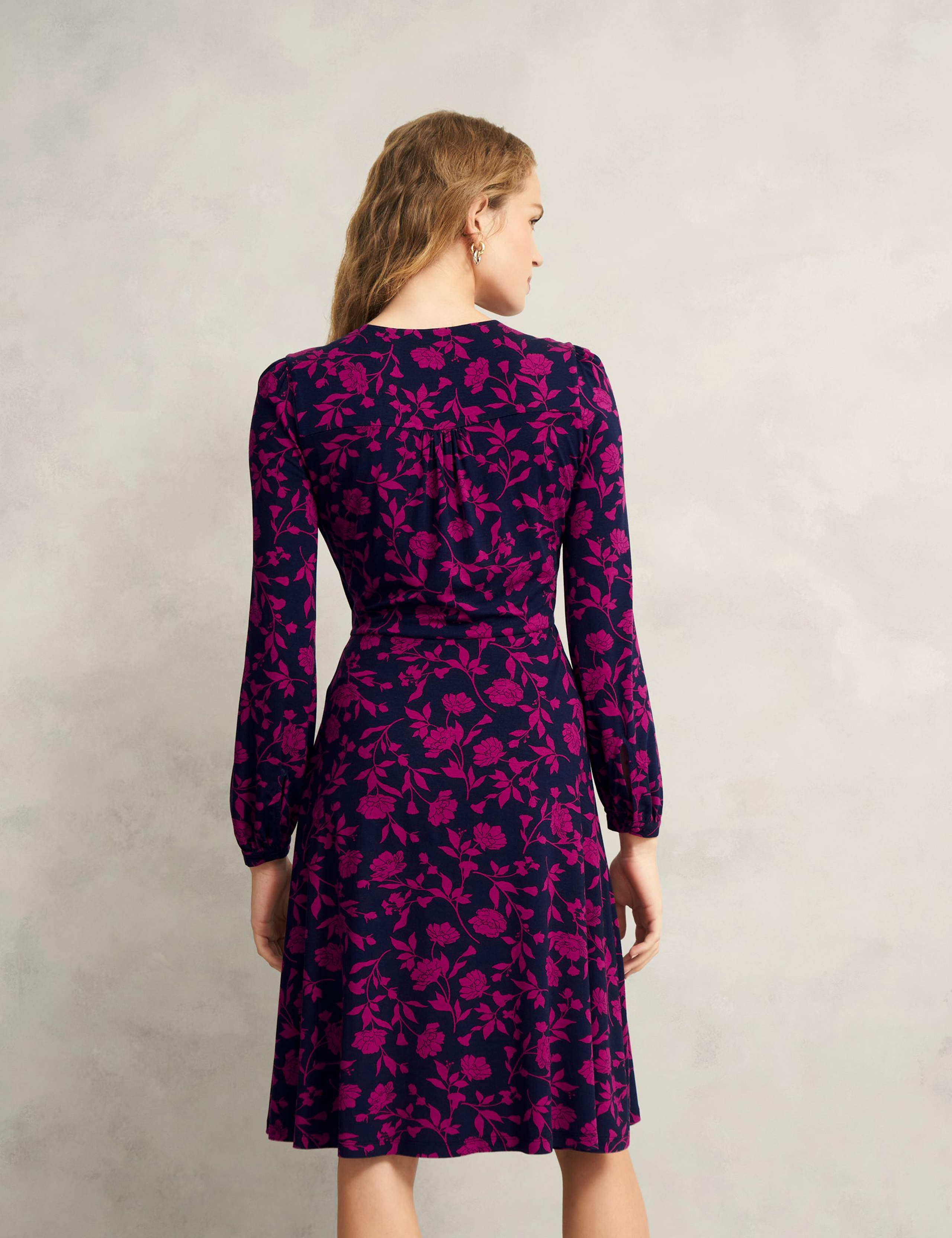 Floral Keyhole Knee Length Skater Dress 6 of 8