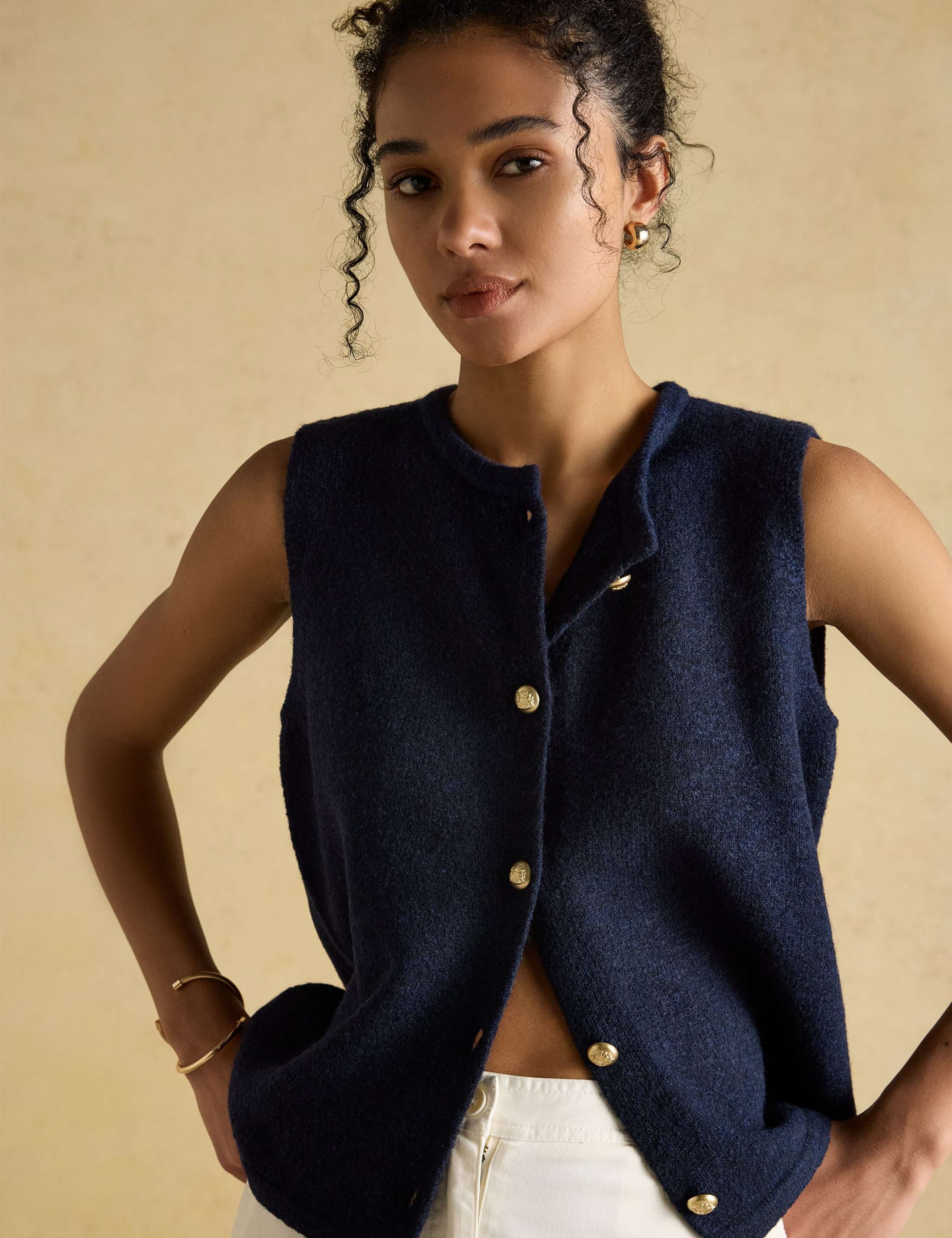 Textured Button Detail Knitted Vest 3 of 7
