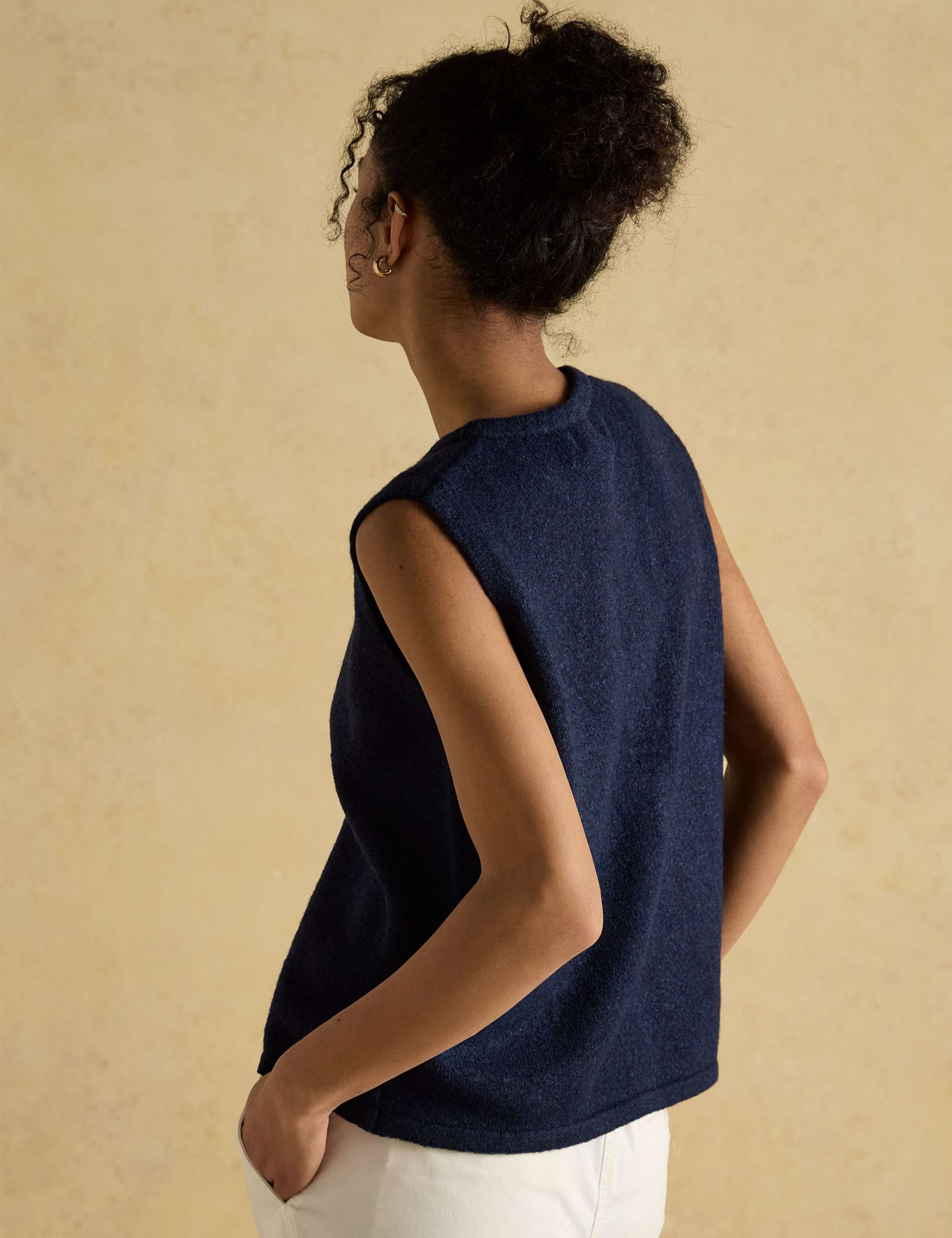 Textured Button Detail Knitted Vest 5 of 7