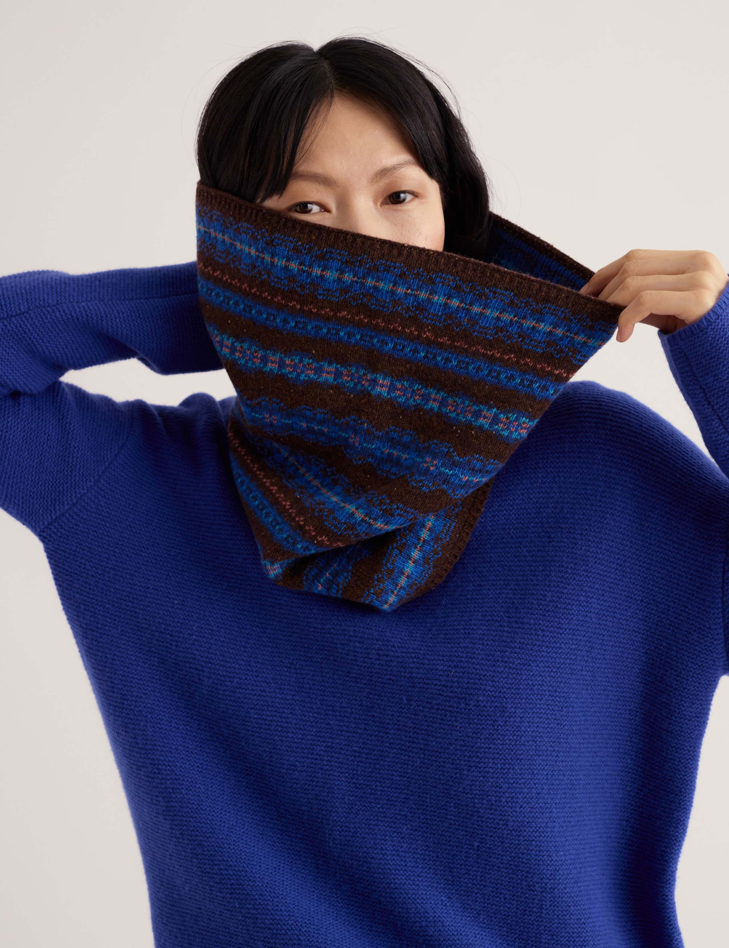 Cotton Blend Fairisle Snood 1 of 4