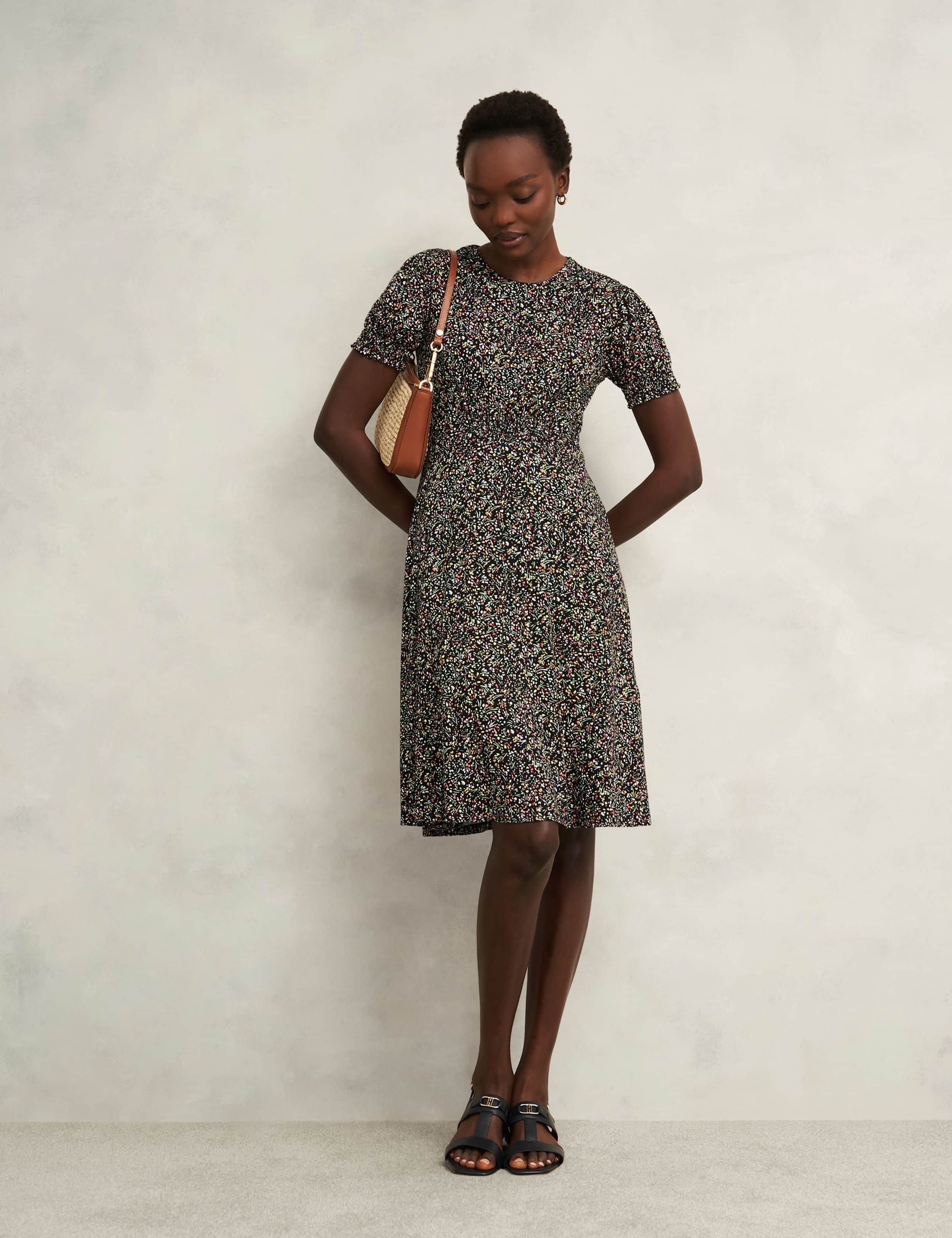 Jersey Ditsy Floral Knee Length Skater Dress 3 of 7