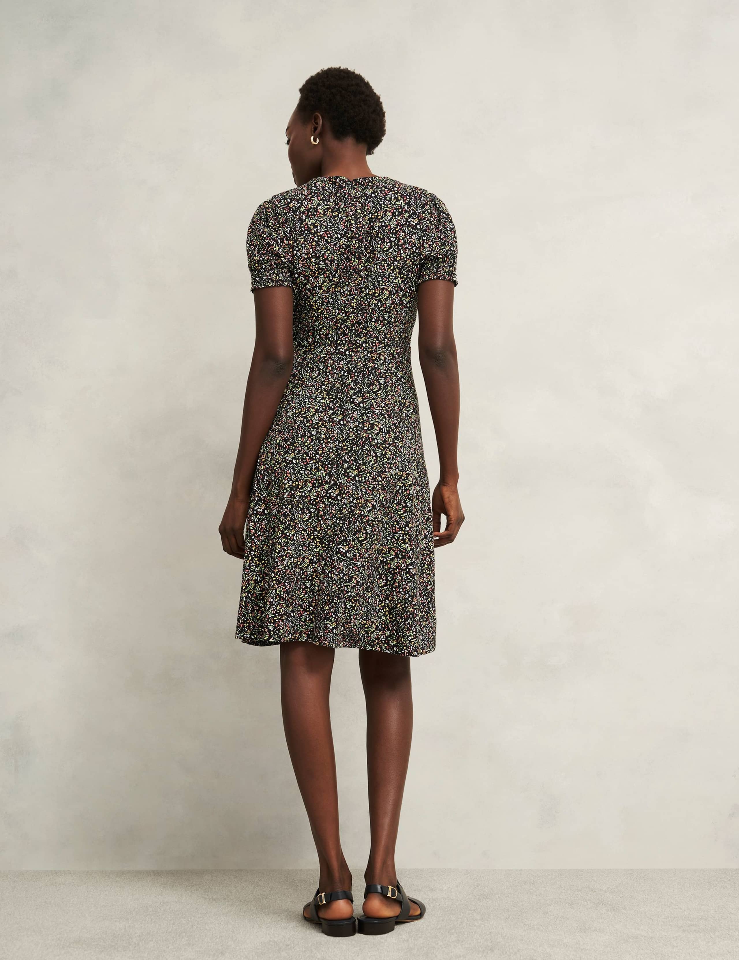 Jersey Ditsy Floral Knee Length Skater Dress 4 of 7