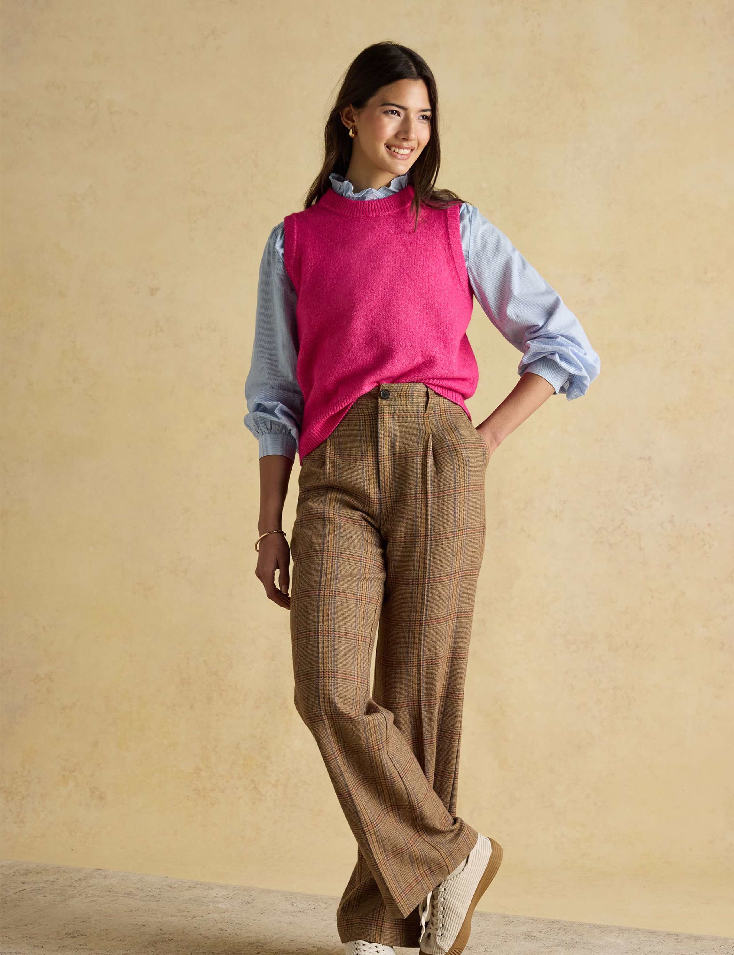 Crew Neck Knitted Vest 5 of 8