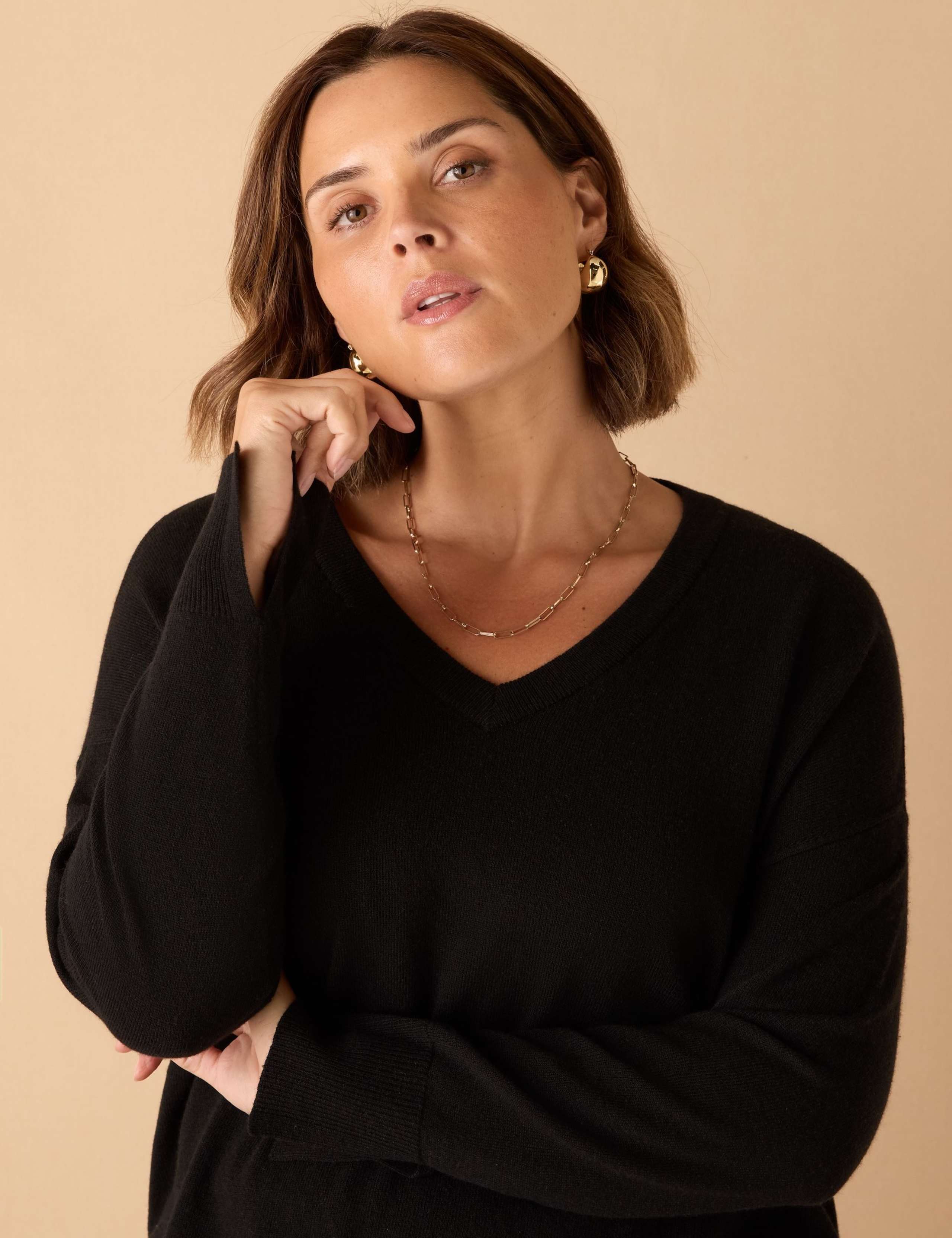 Wool Blend V-Neck Jumper with Cashmere 2 of 5