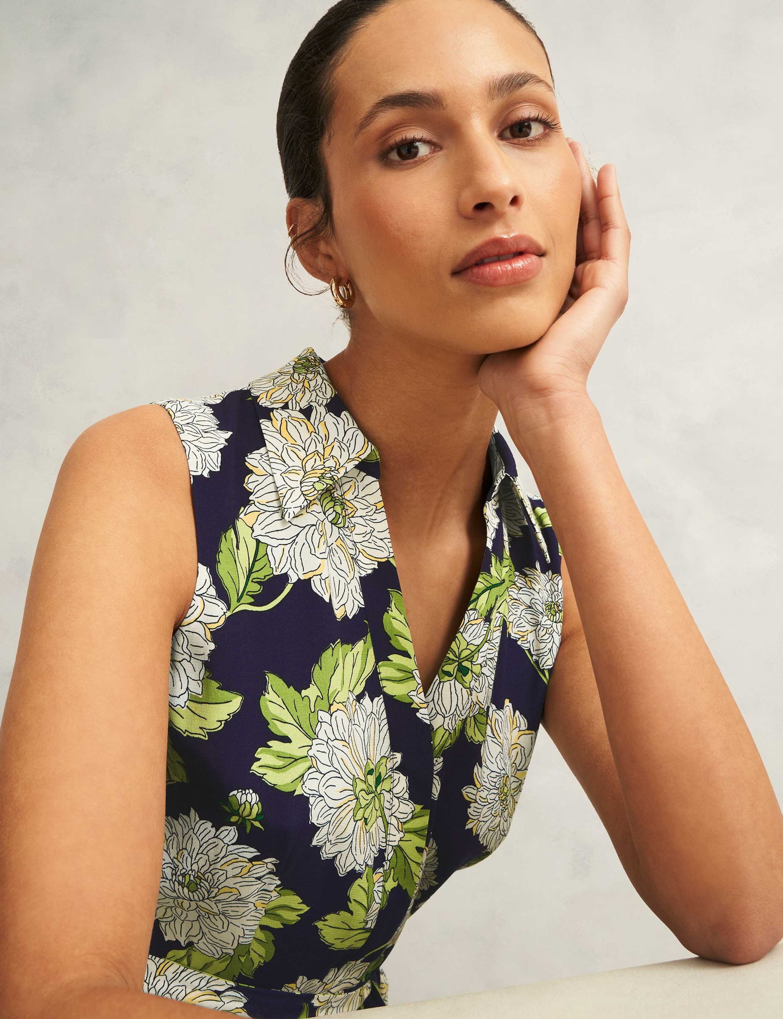 Floral Collared Knee Length Skater Dress 7 of 8