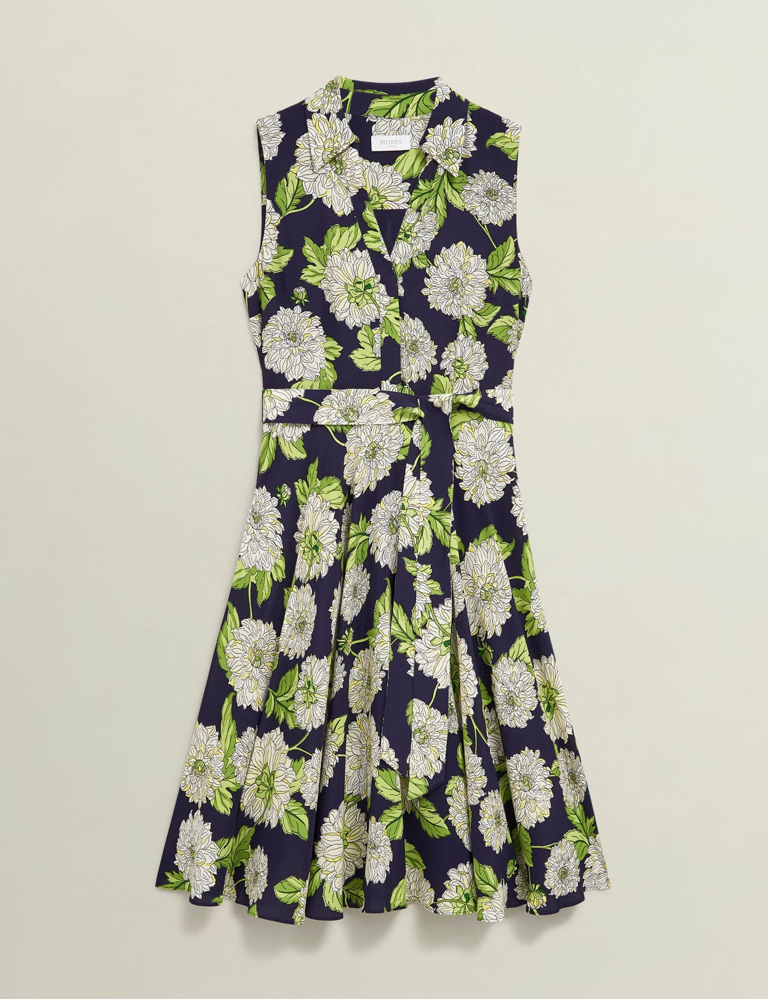 Floral Collared Knee Length Skater Dress 2 of 8