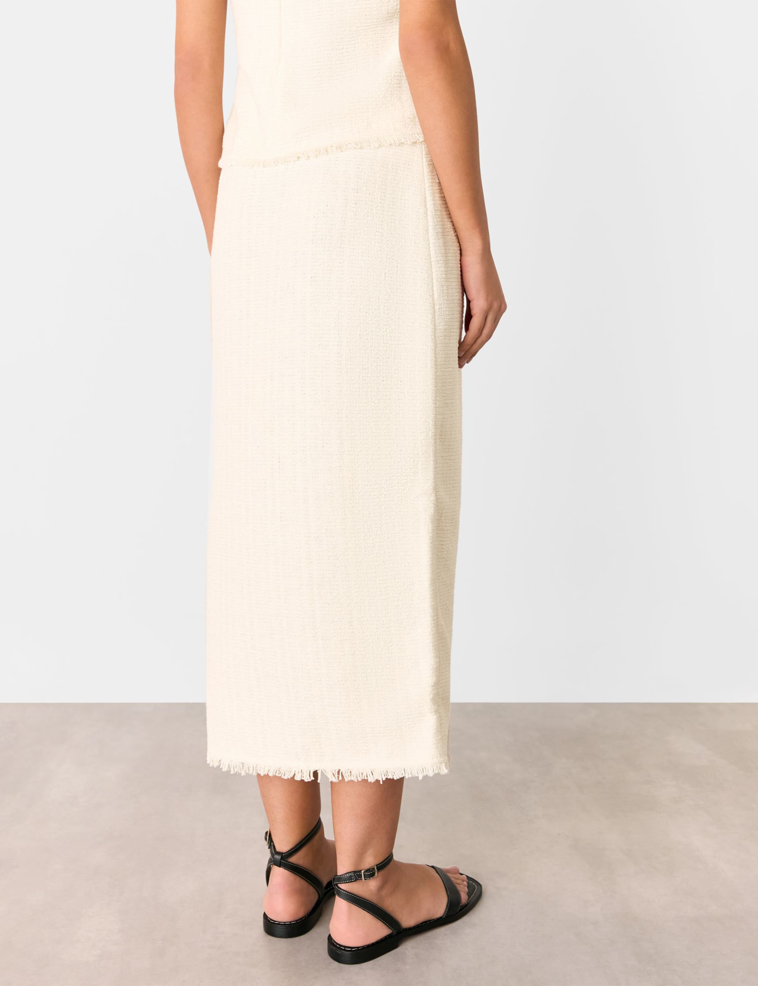 Textured Side Split Midi Pencil Skirt 4 of 4