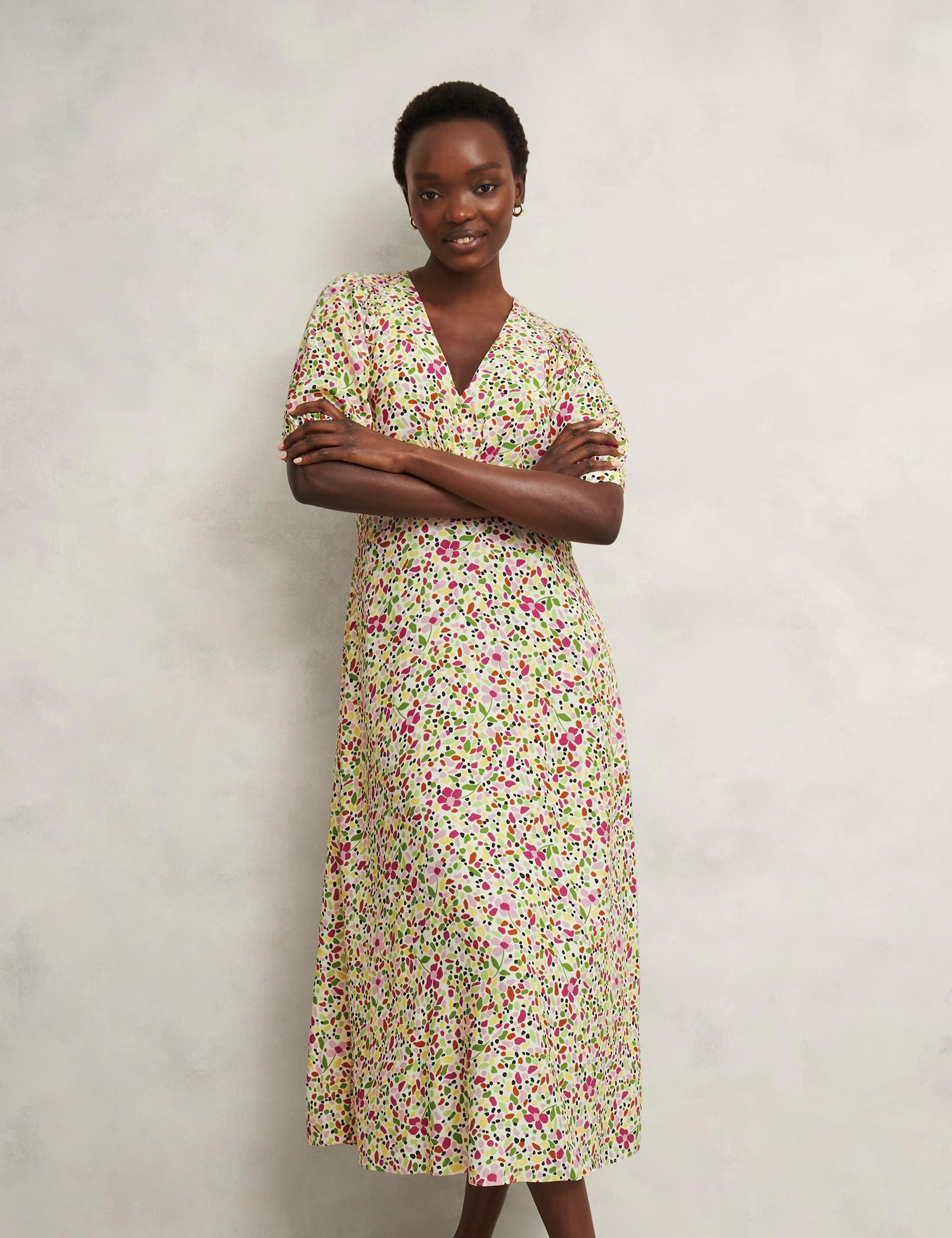 Floral V-Neck Puff Sleeve Midi Skater Dress 3 of 6