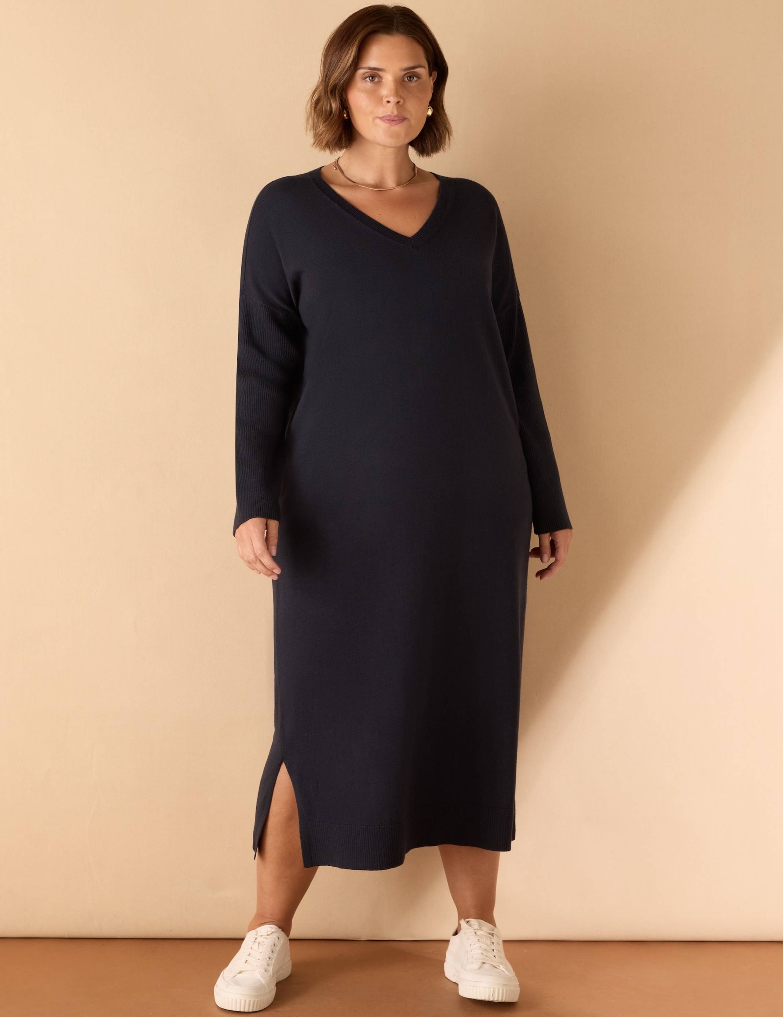 V-Neck Textured Midaxi Jumper Dress 6 of 6