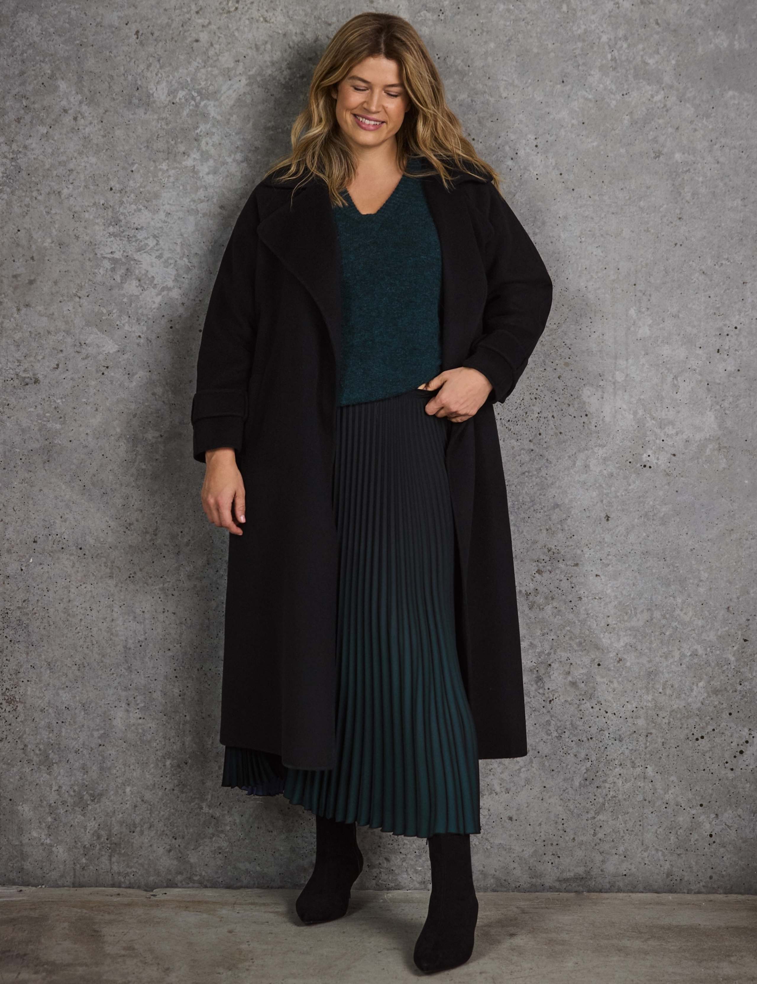 Ombré Plissé Midi Skirt 3 of 6