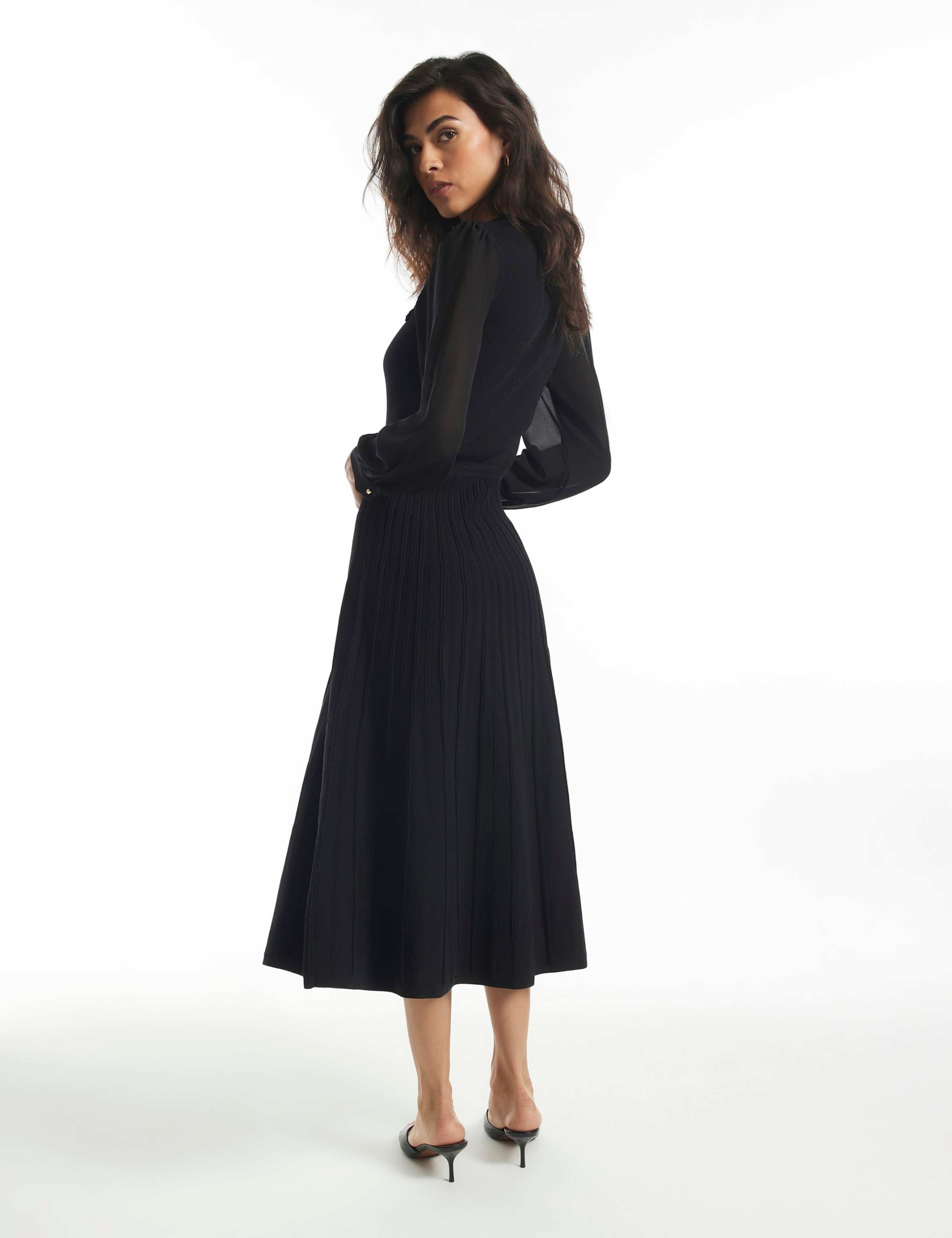 Pure Cotton Textured Crew Neck Maxi Dress 3 of 4