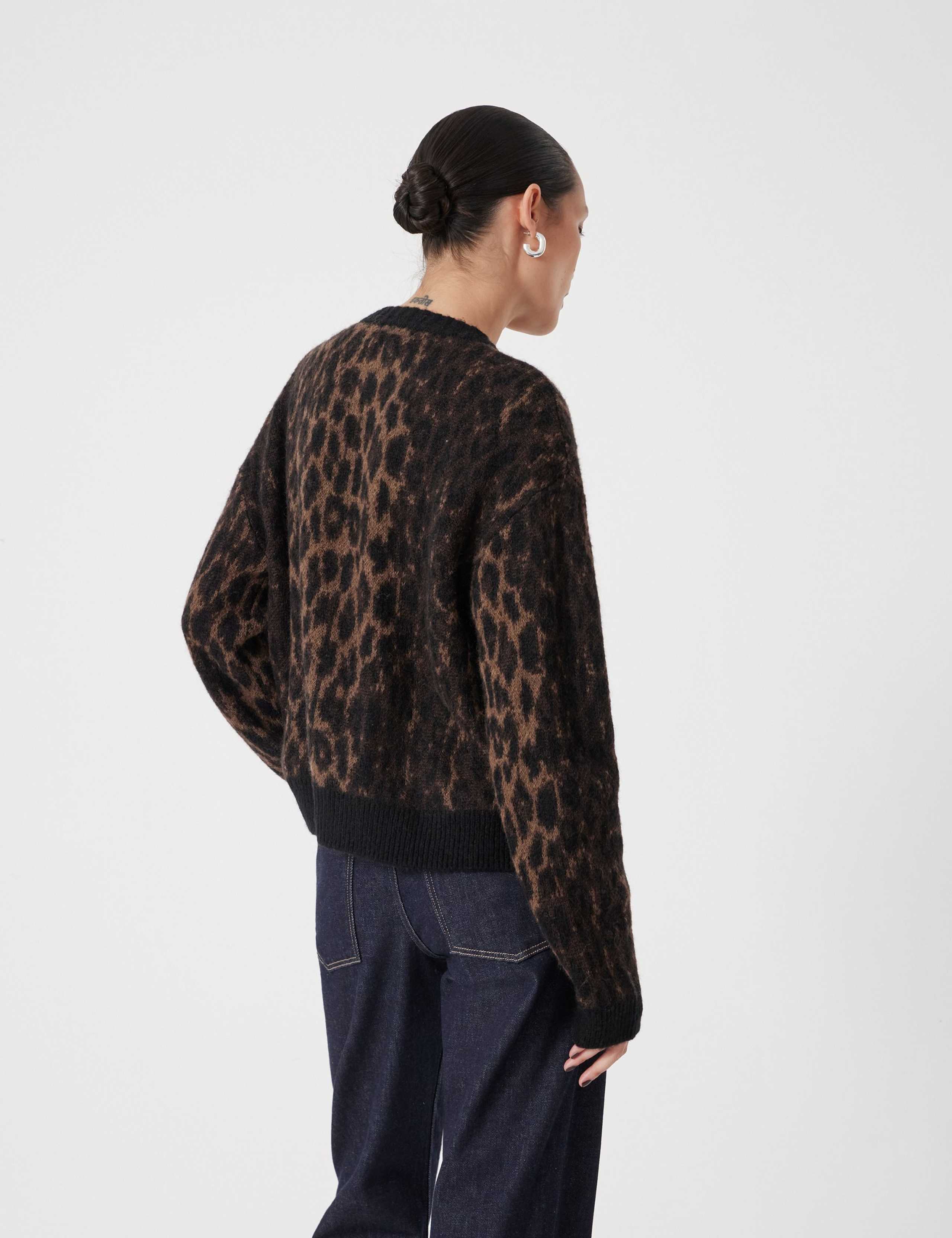 Animal Print Crew Neck Cardigan with Wool 3 of 4