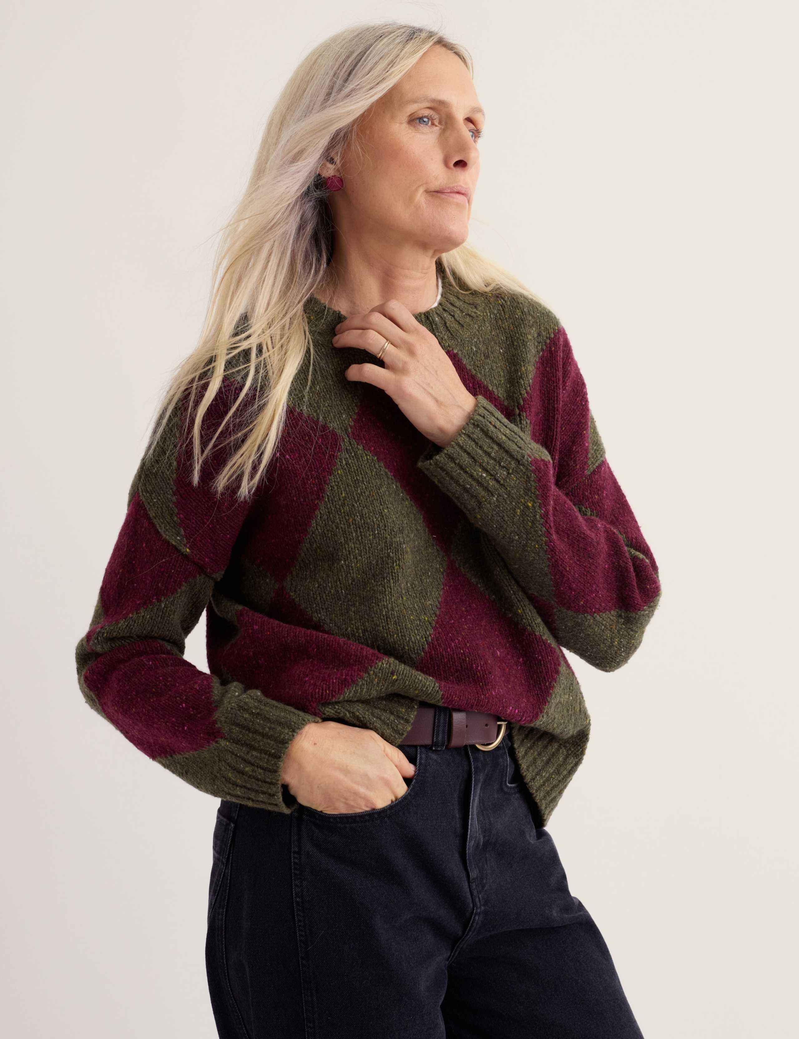 Merino Wool Rich Intarsia Crew Neck Oversized Jumper 3 of 5