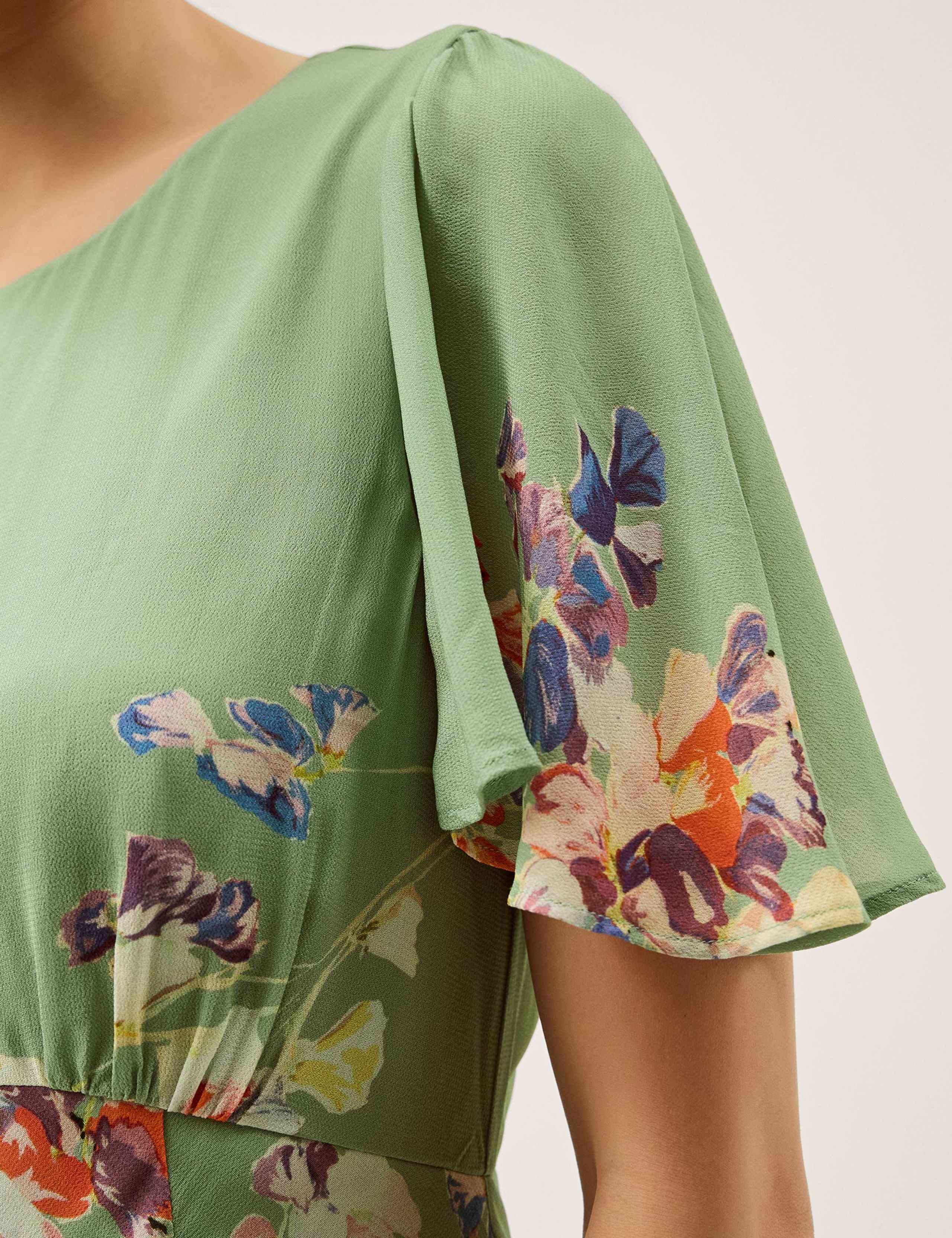 Floral Midaxi Tea Dress 5 of 5