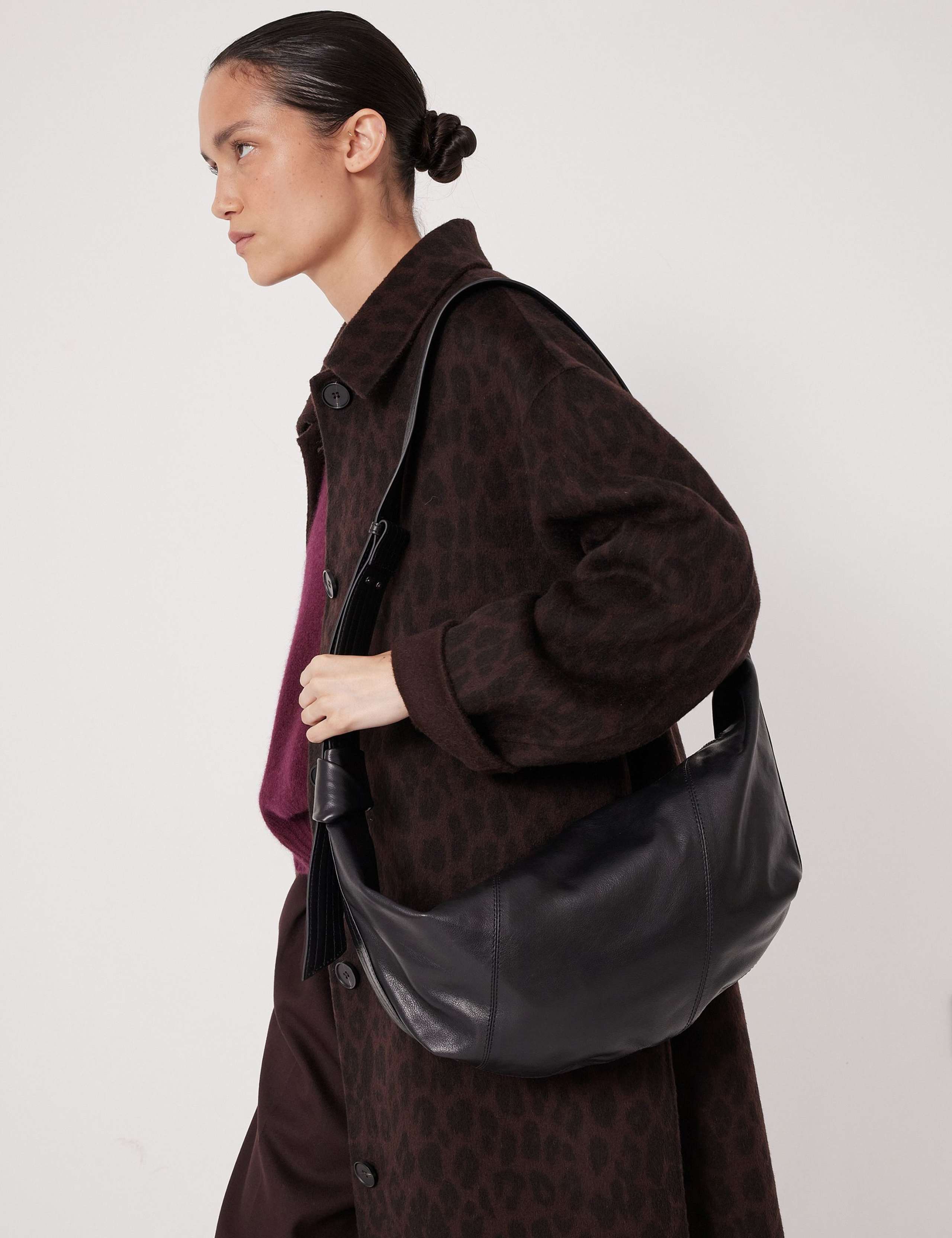 Oversized Leather Crescent Shoulder Bag 4 of 6