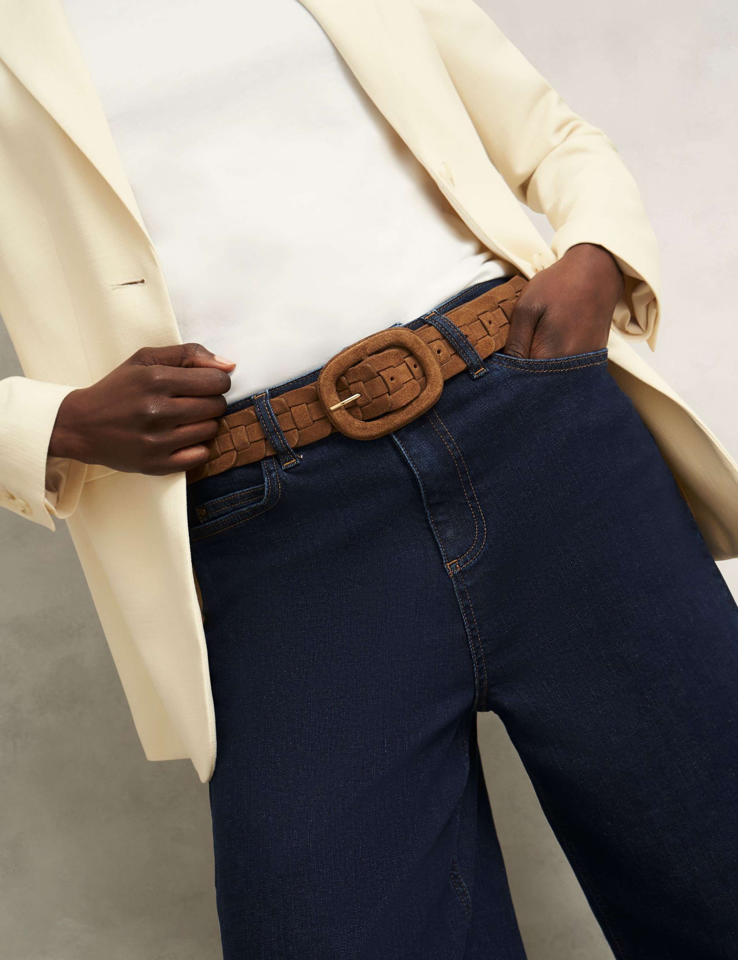 Suede Woven Waist Belt 3 of 4