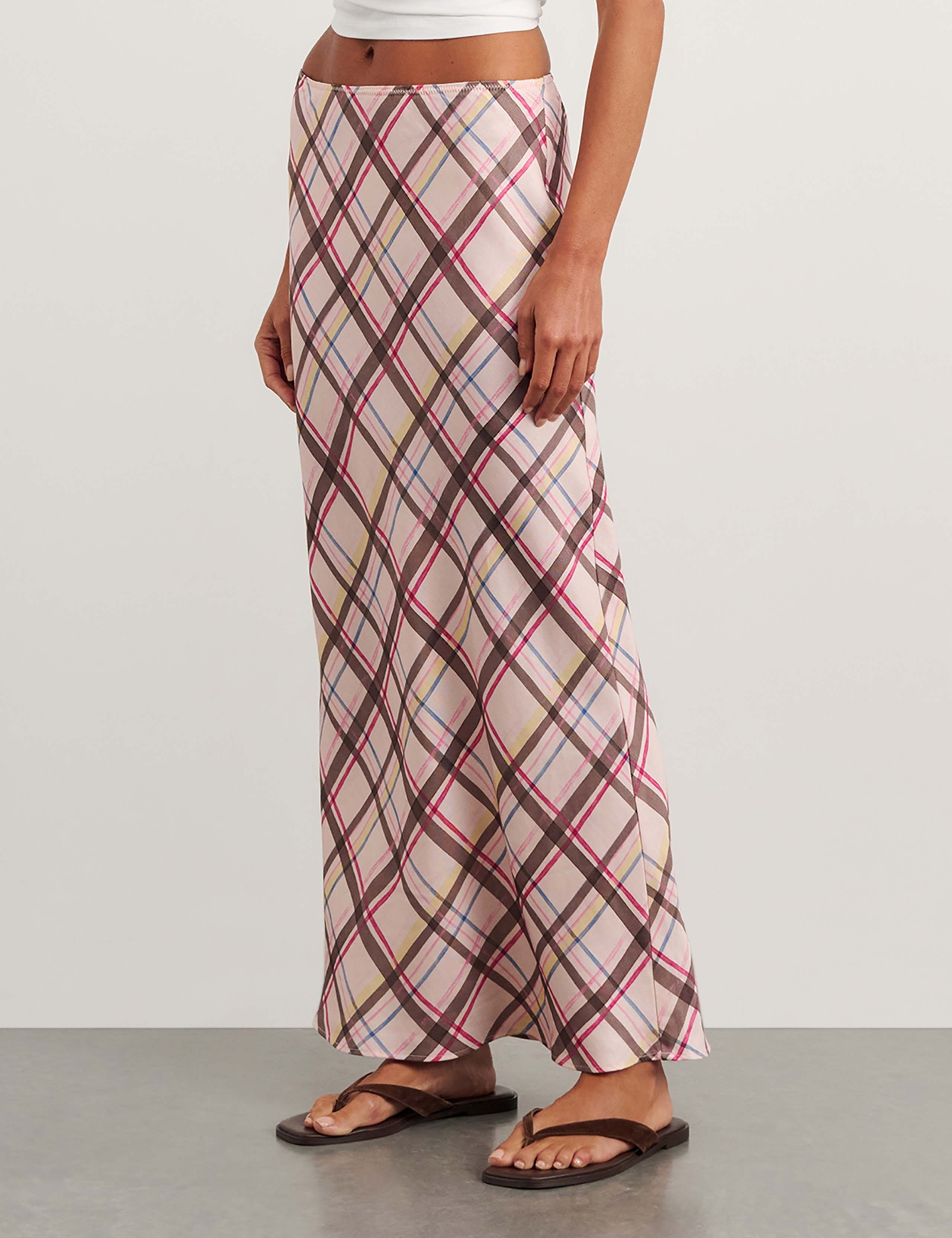 Lyocell Rich Painterly Checked Maxi Skirt 4 of 5