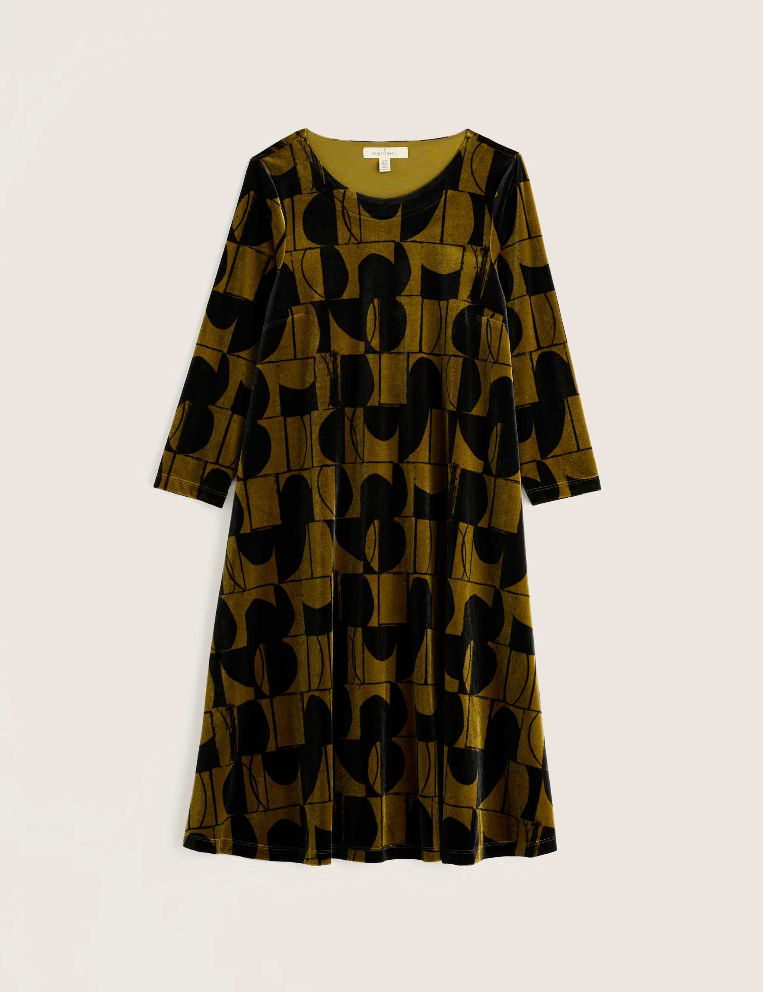Velvet Geometric Knee Length Shift Dress 2 of 5