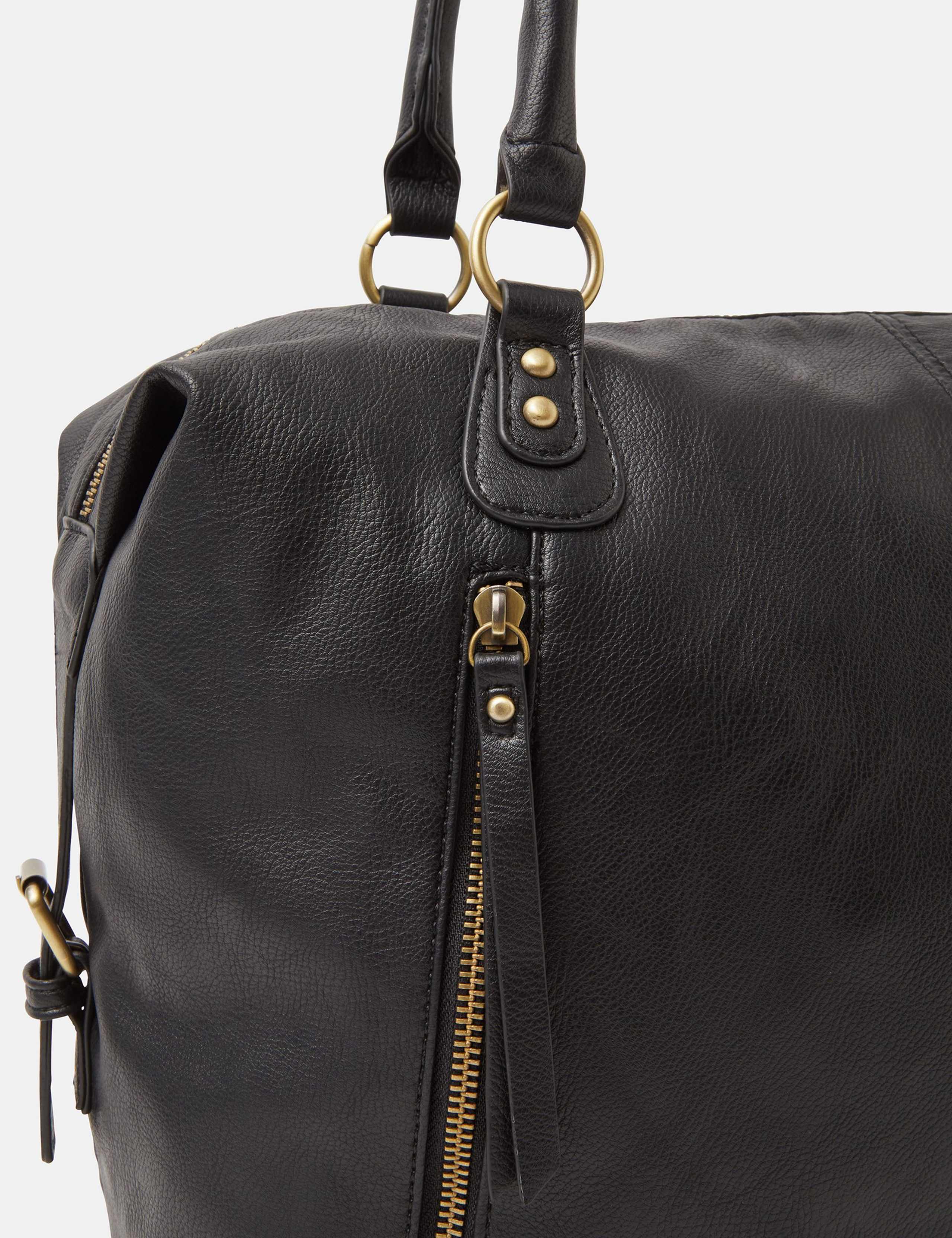 Faux Leather Zip Detail Shoulder Bag 3 of 4