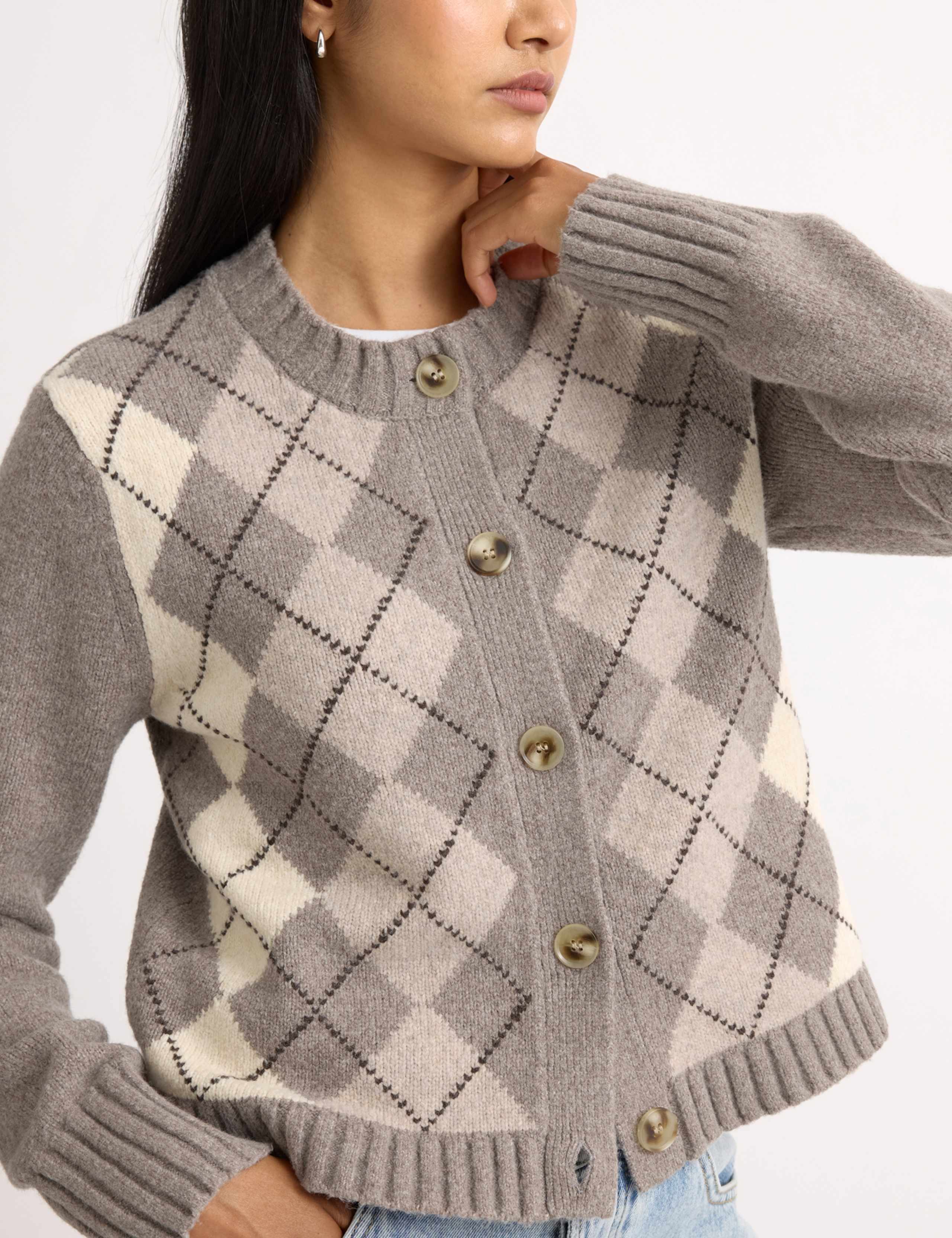 Argyle Button Front Cardigan with Wool 3 of 6