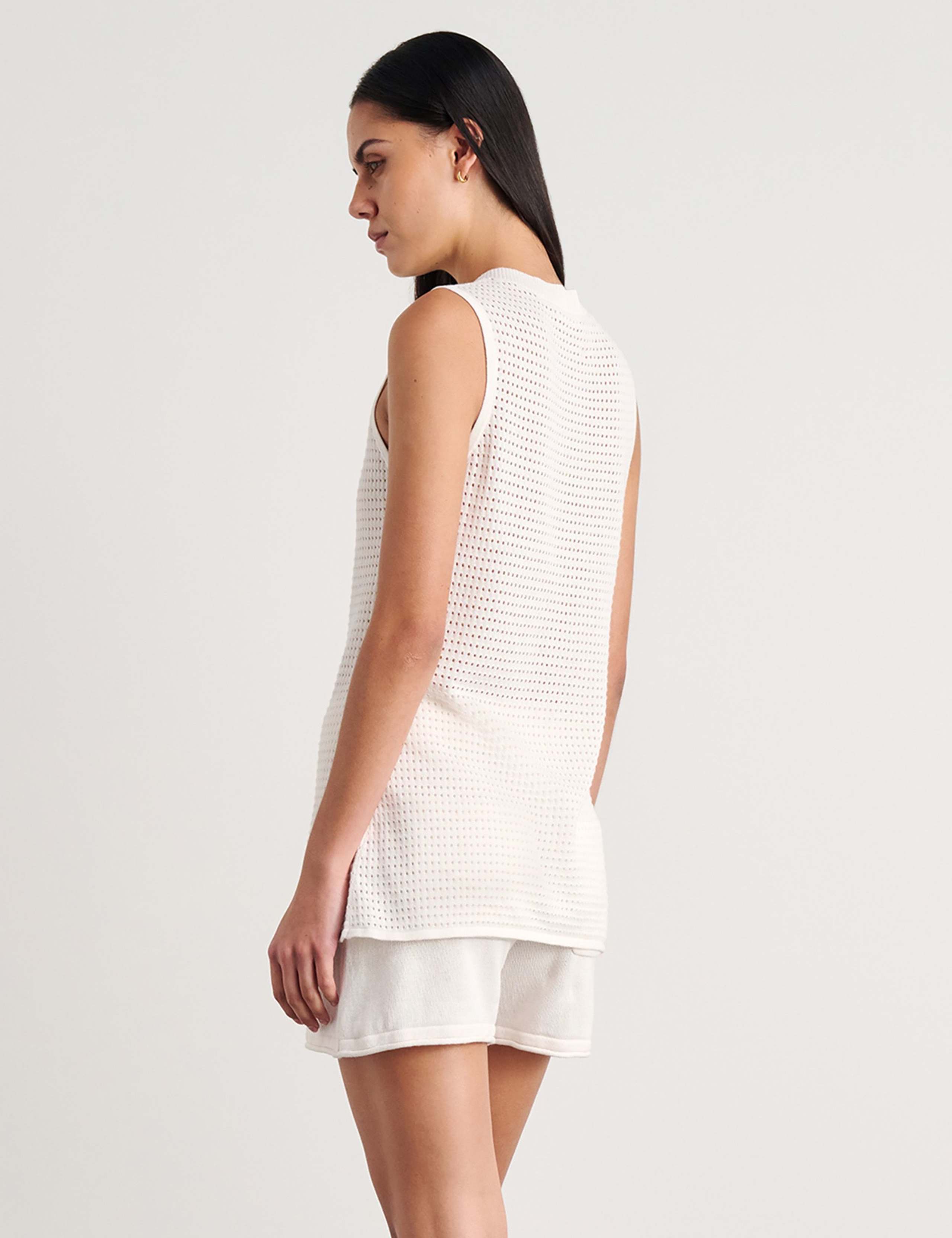 Linen Rich Longline Vest 6 of 6