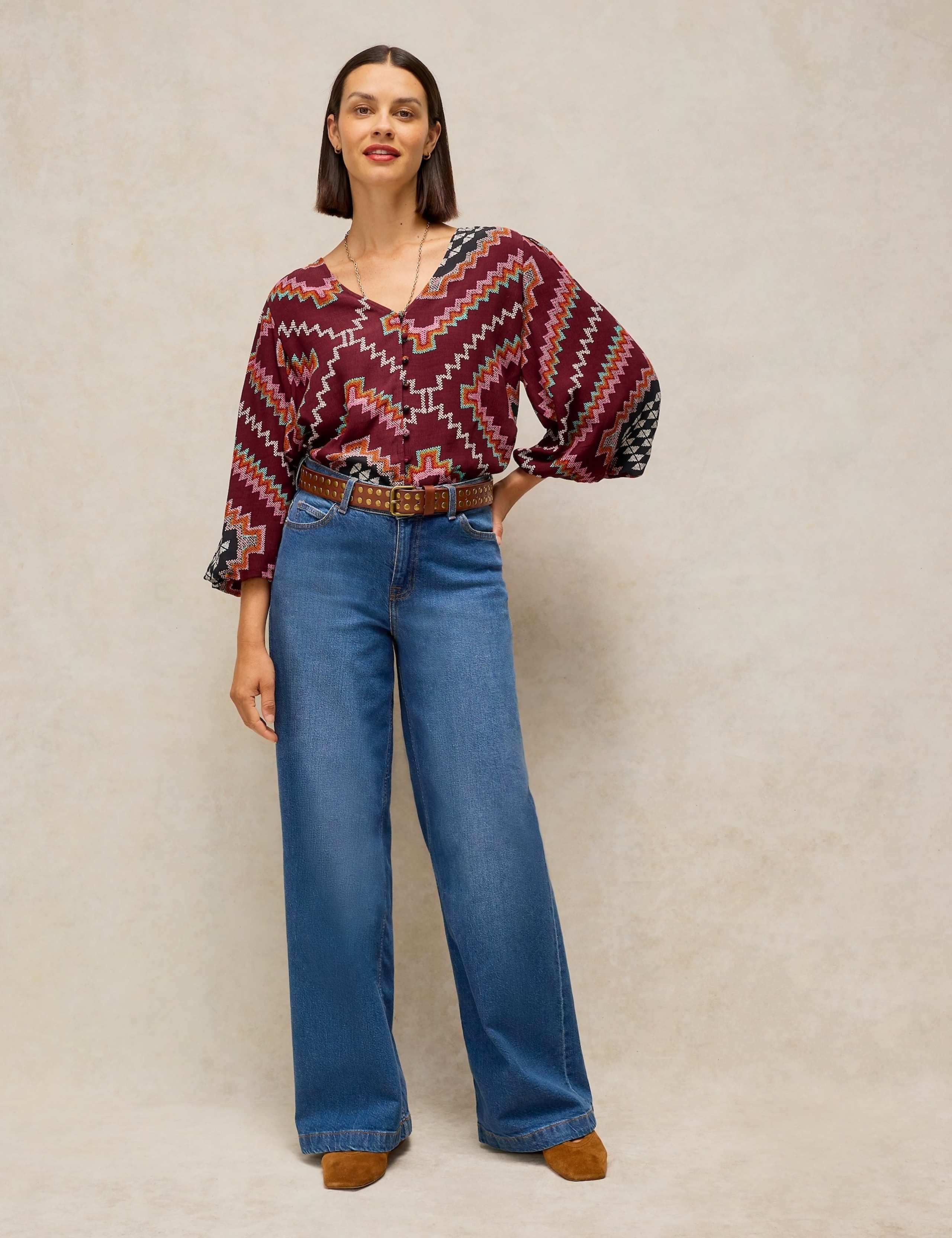 Geometric Jacquard V-Neck Top 3 of 6