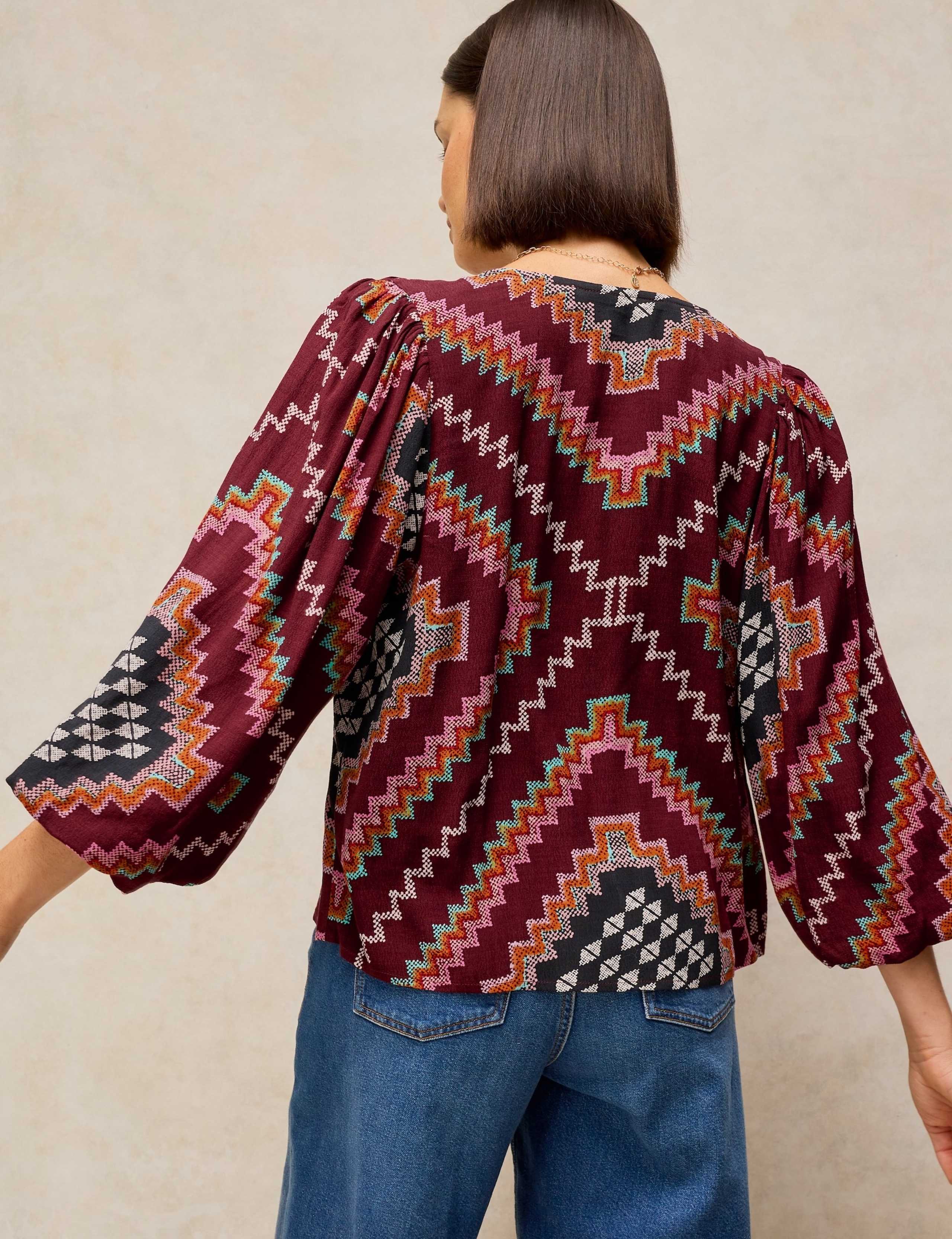 Geometric Jacquard V-Neck Top 5 of 6