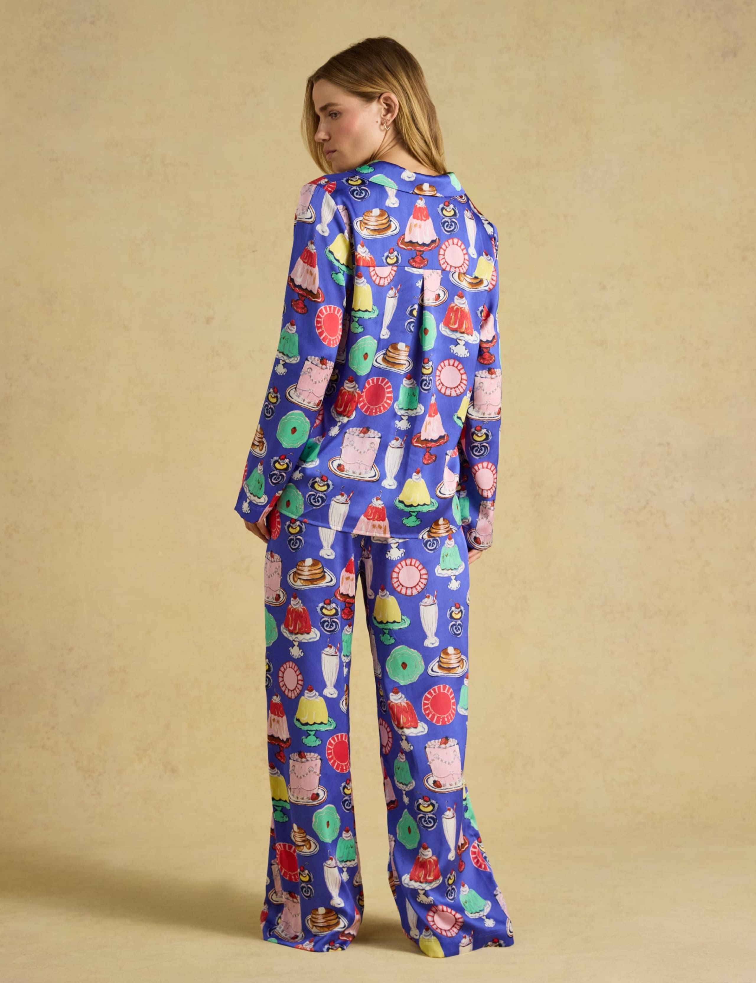 Printed Satin Two Piece Pyjama Set 2 of 6