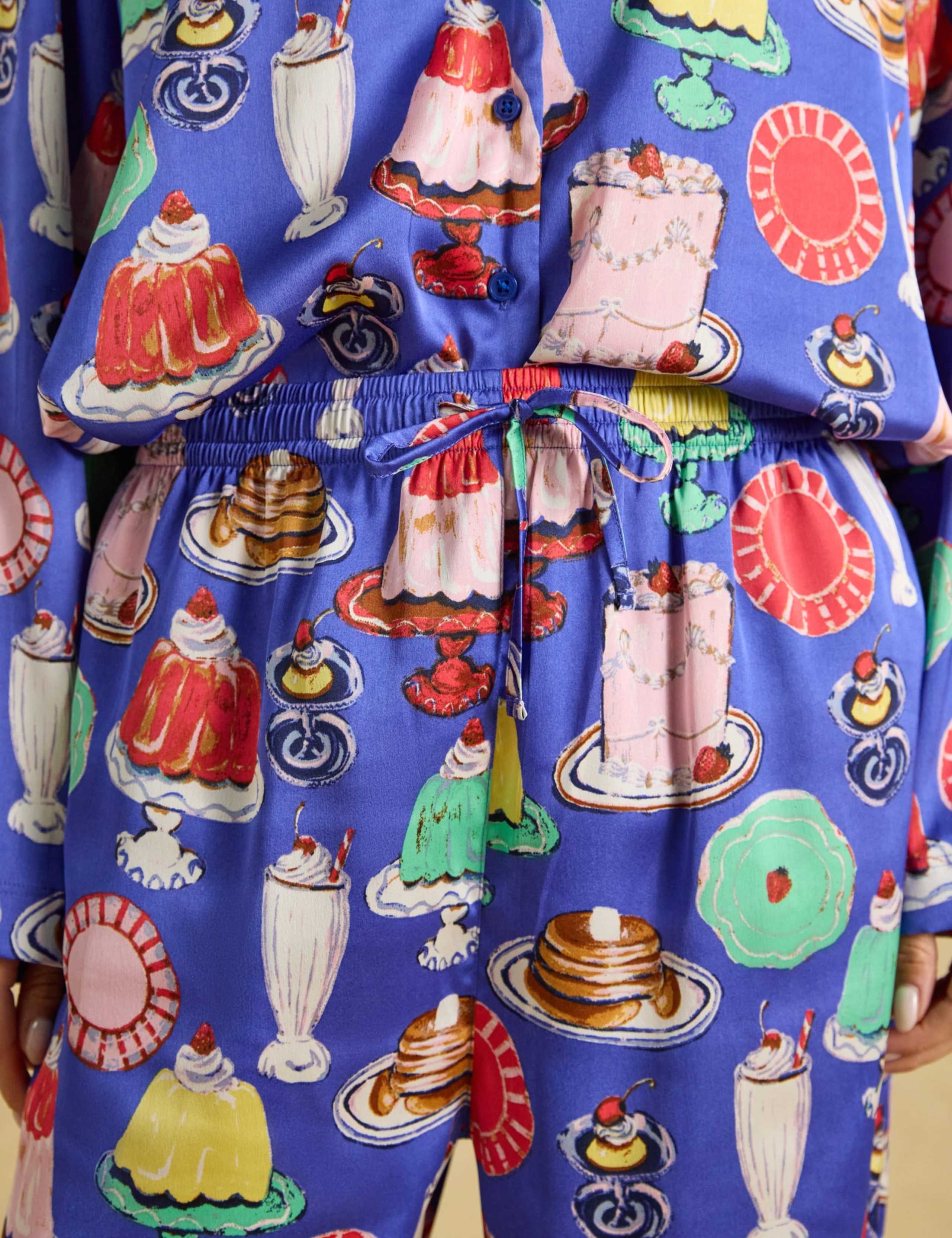 Printed Satin Two Piece Pyjama Set 5 of 6