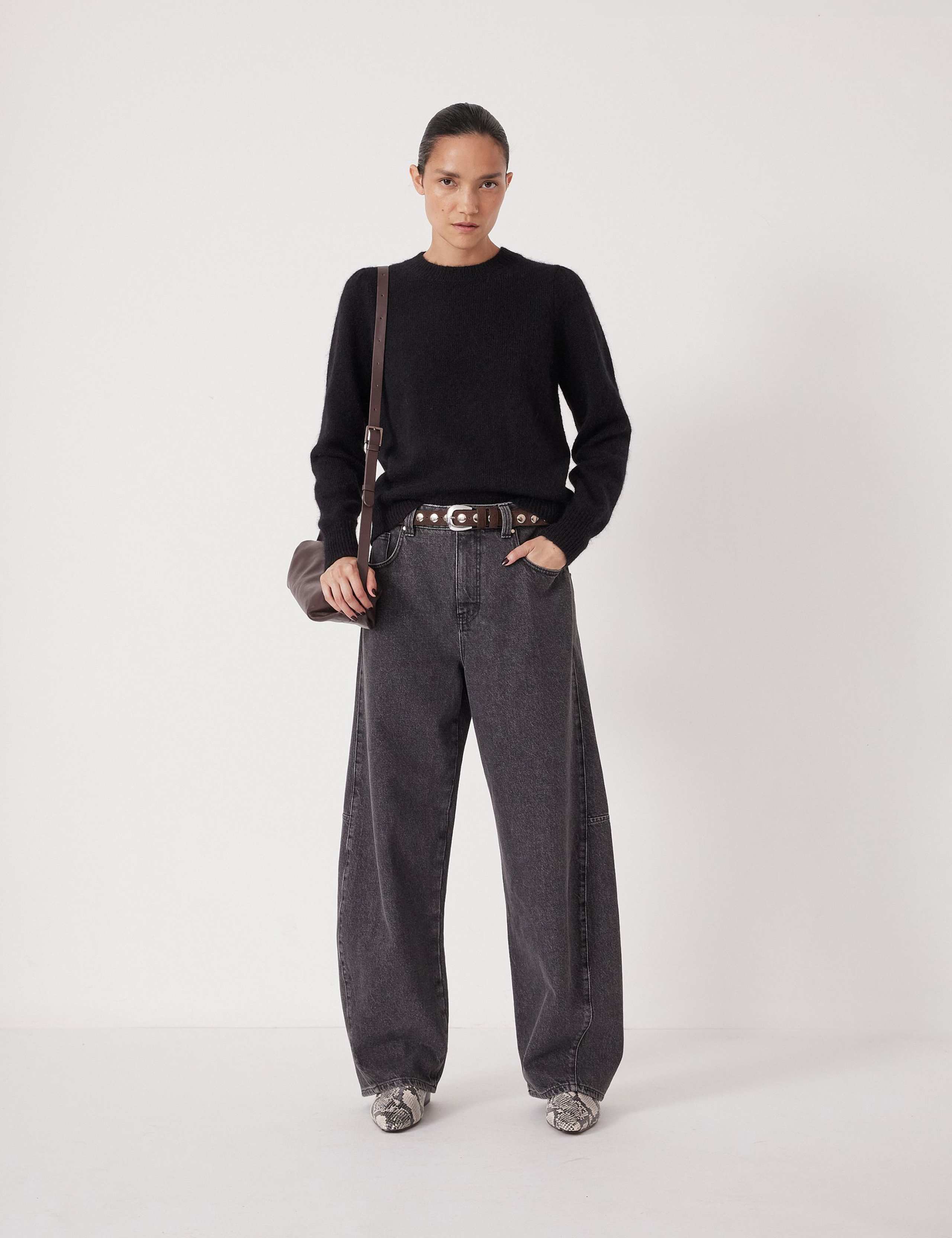 Alpaca Blend Crew Neck Puff Shoulder Jumper 3 of 5